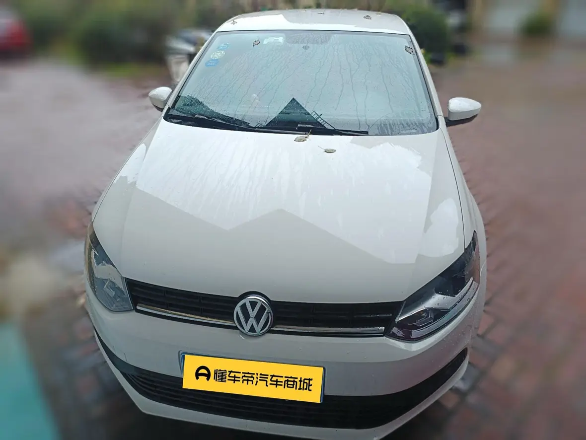Volkswagen Polo  из Китая