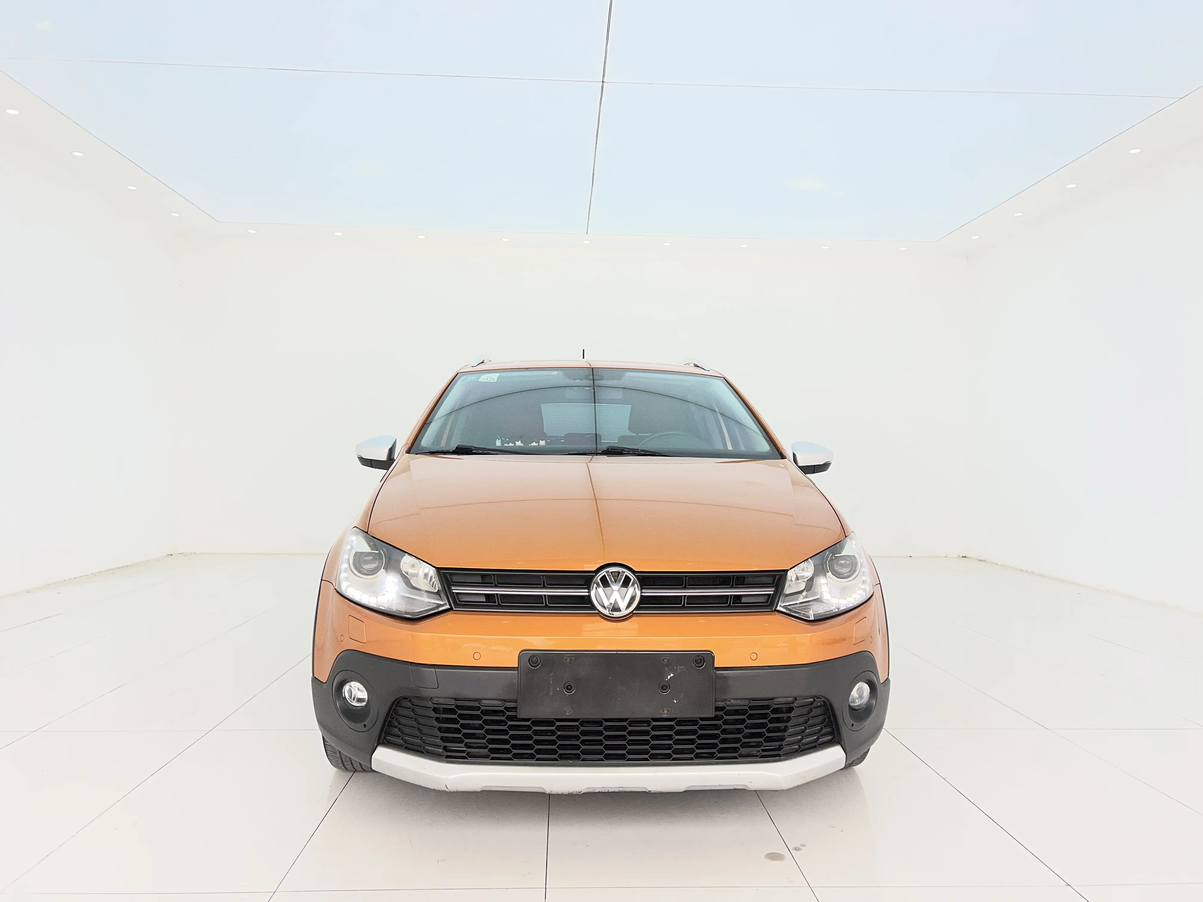 Volkswagen Polo  из Китая