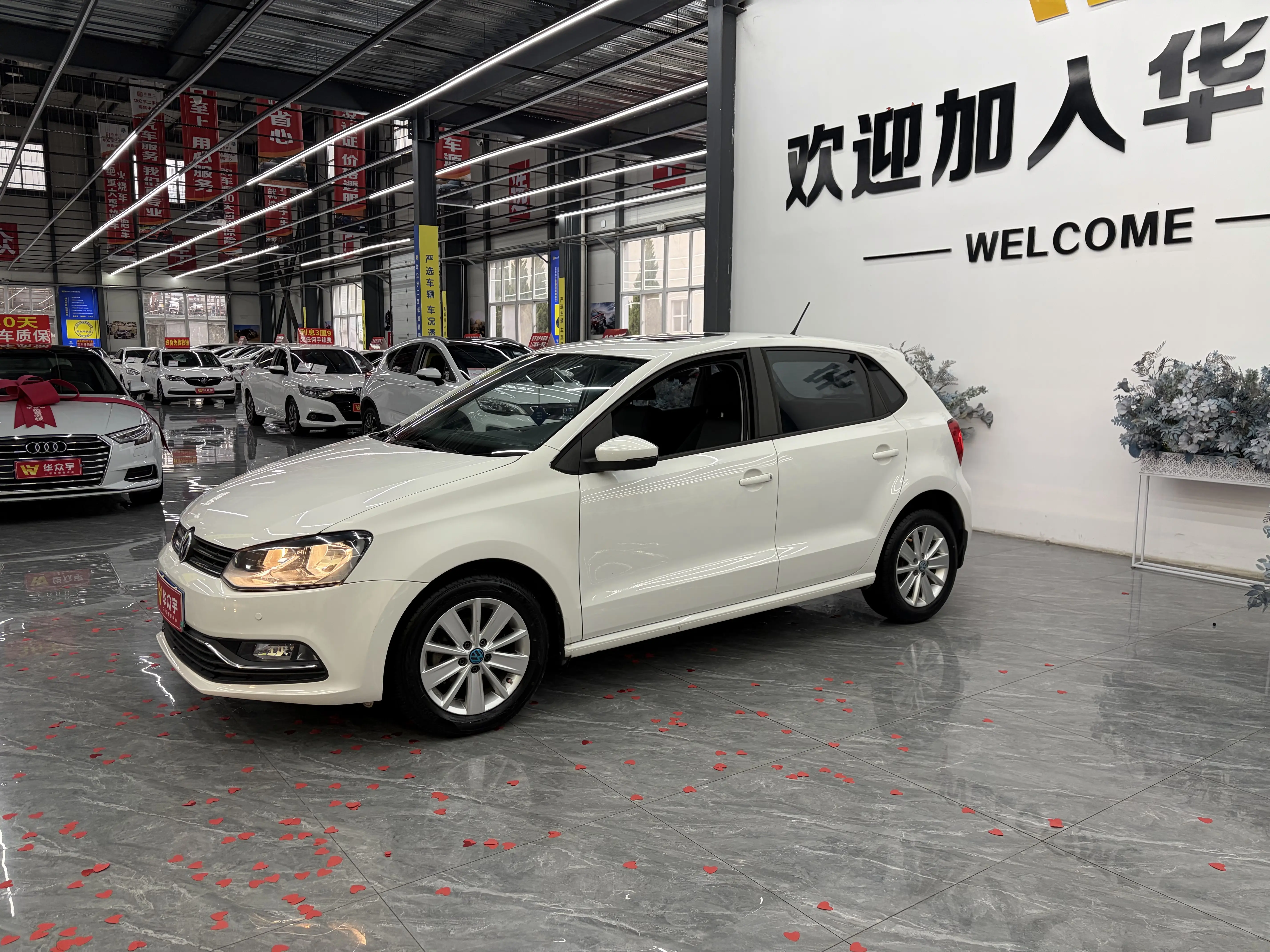 Volkswagen Polo  из Китая