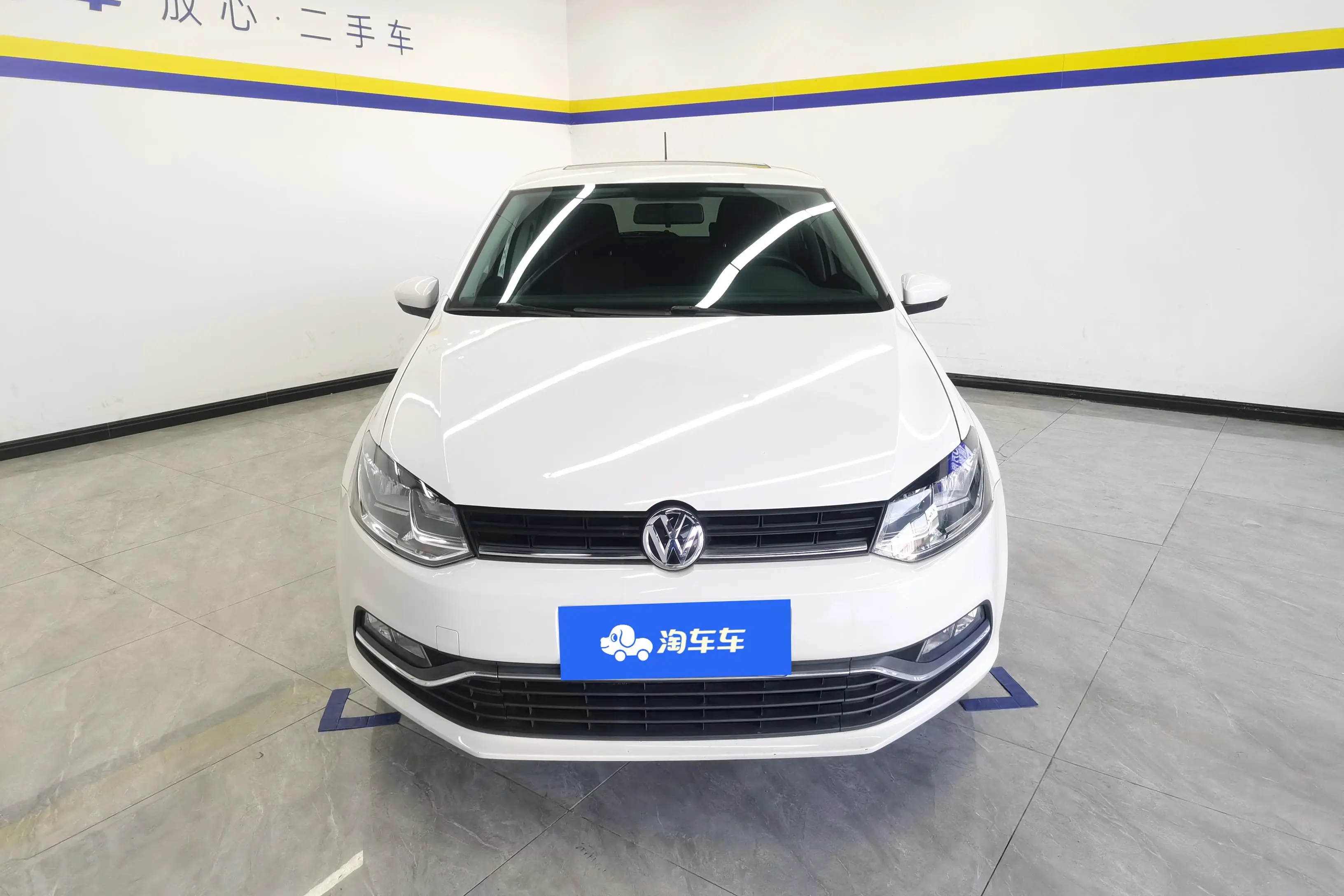 Volkswagen Polo  из Китая