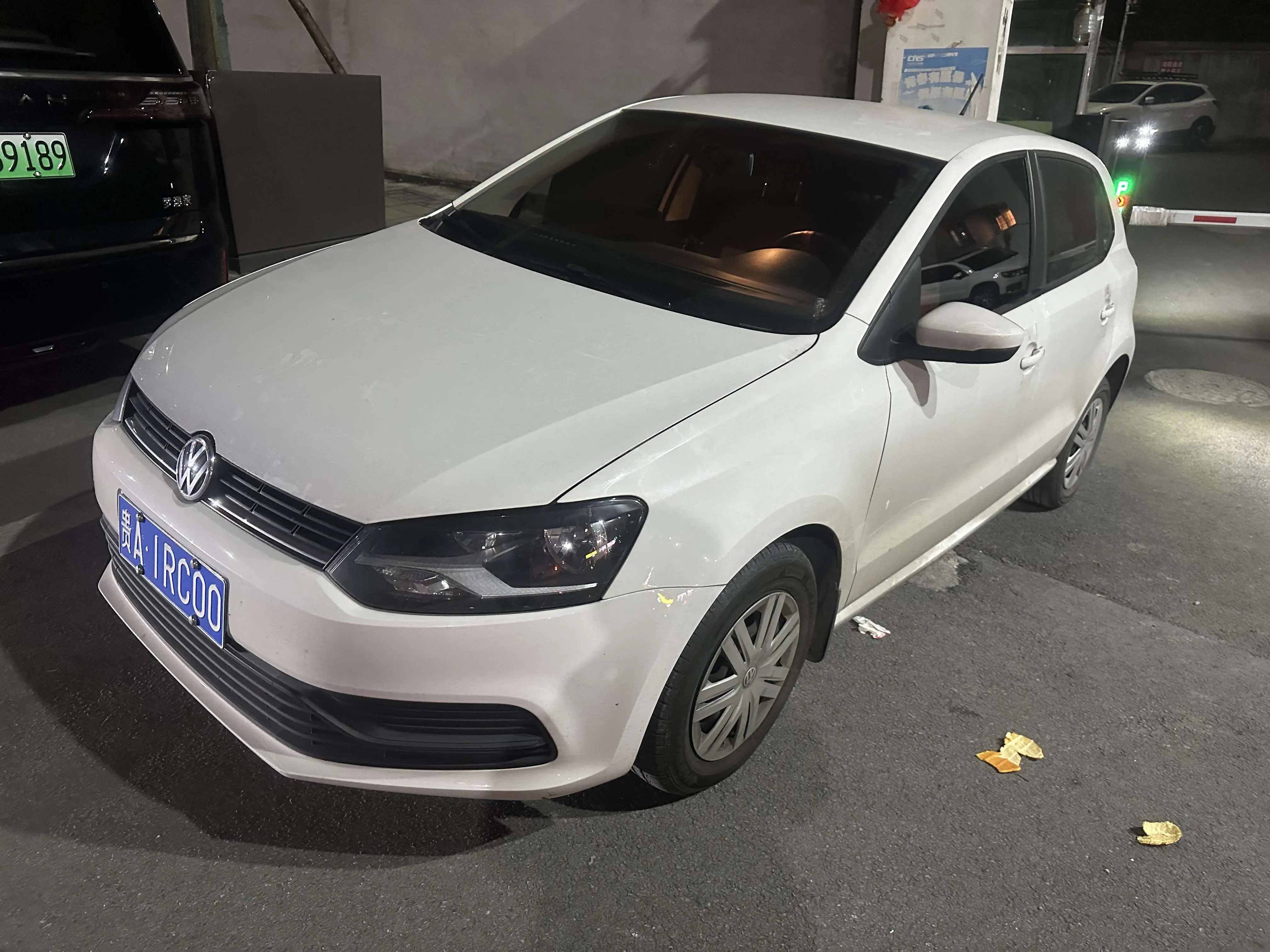 Volkswagen Polo  из Китая
