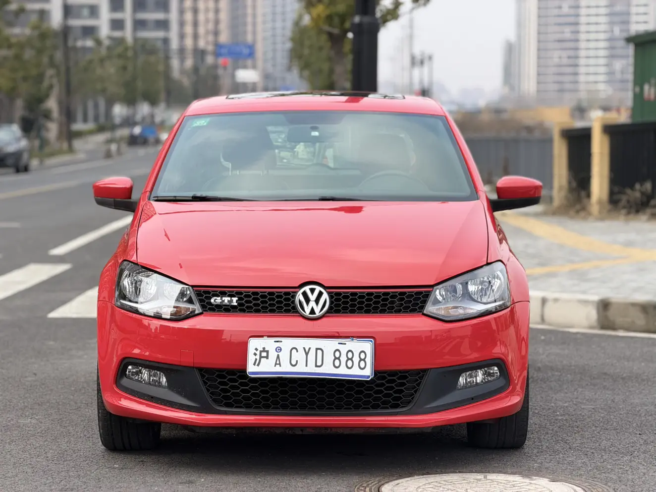 Volkswagen Polo  из Китая