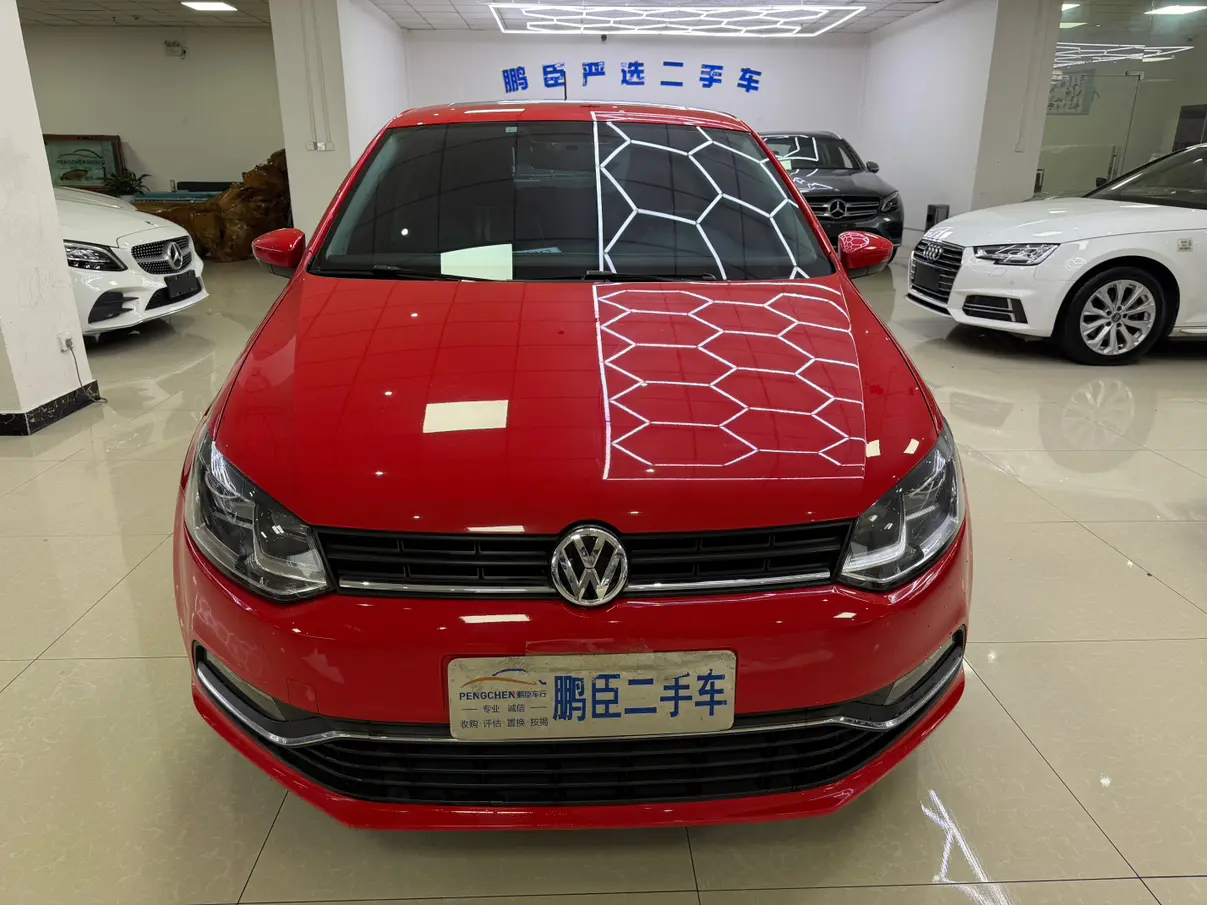 Volkswagen Polo  из Китая