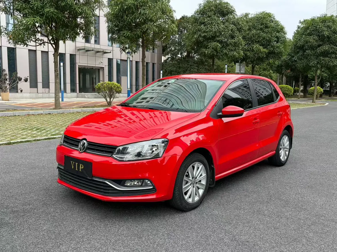 Volkswagen Polo  из Китая