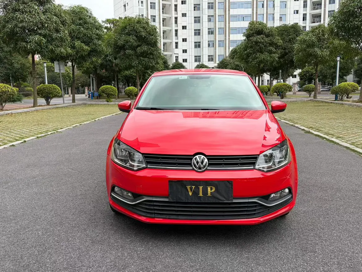 Volkswagen Polo  из Китая