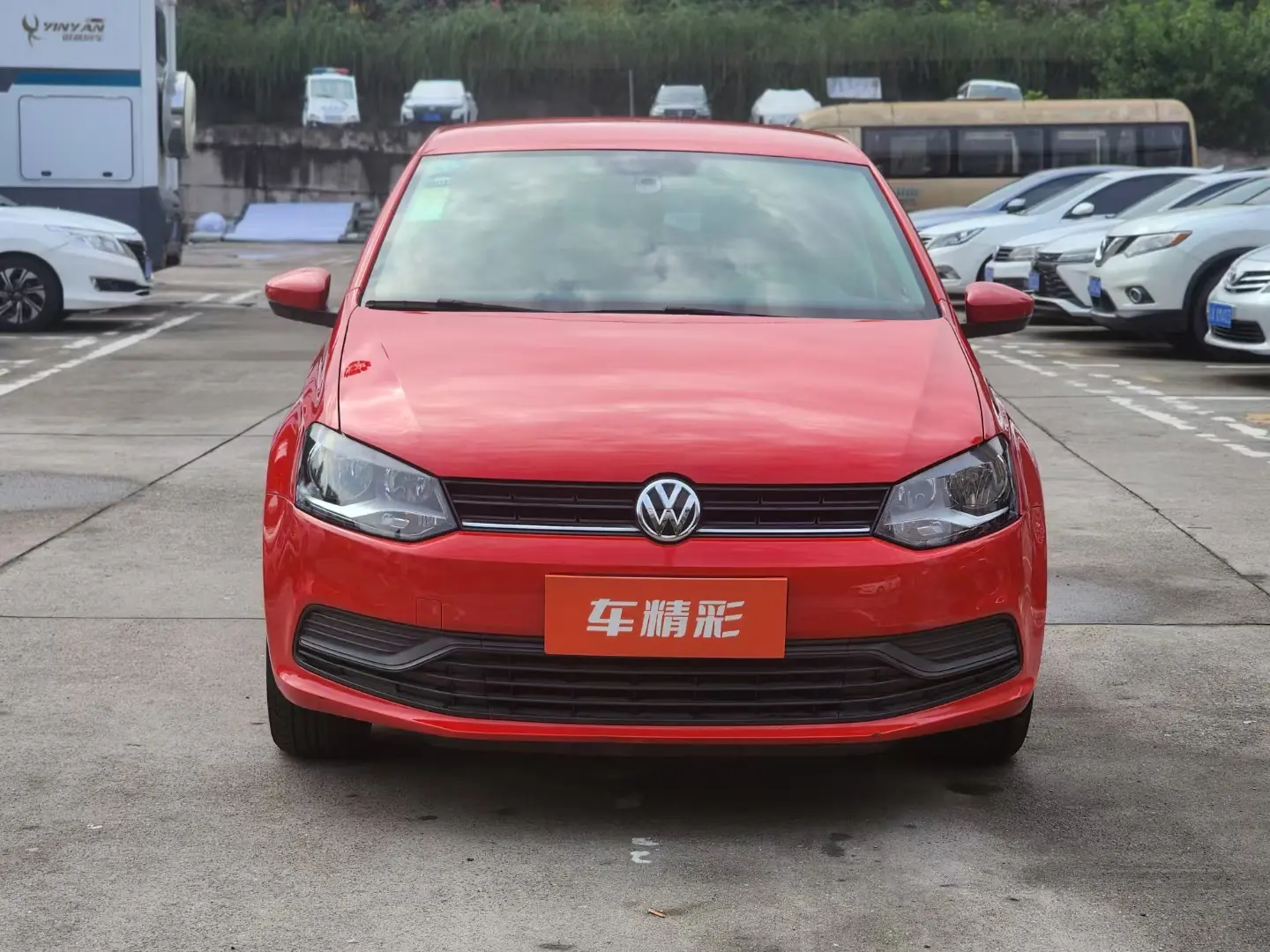 Volkswagen Polo  из Китая