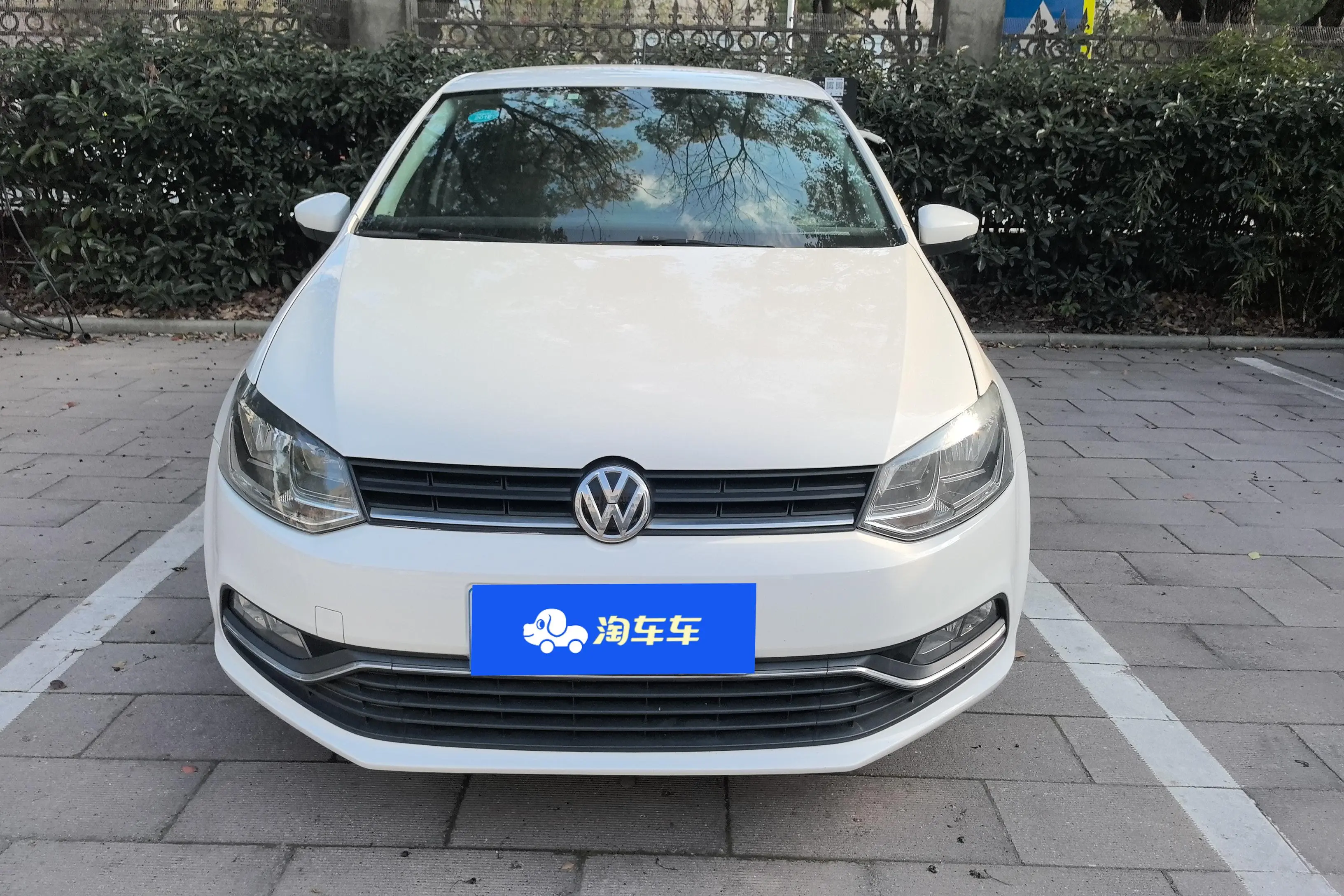 Volkswagen Polo  из Китая