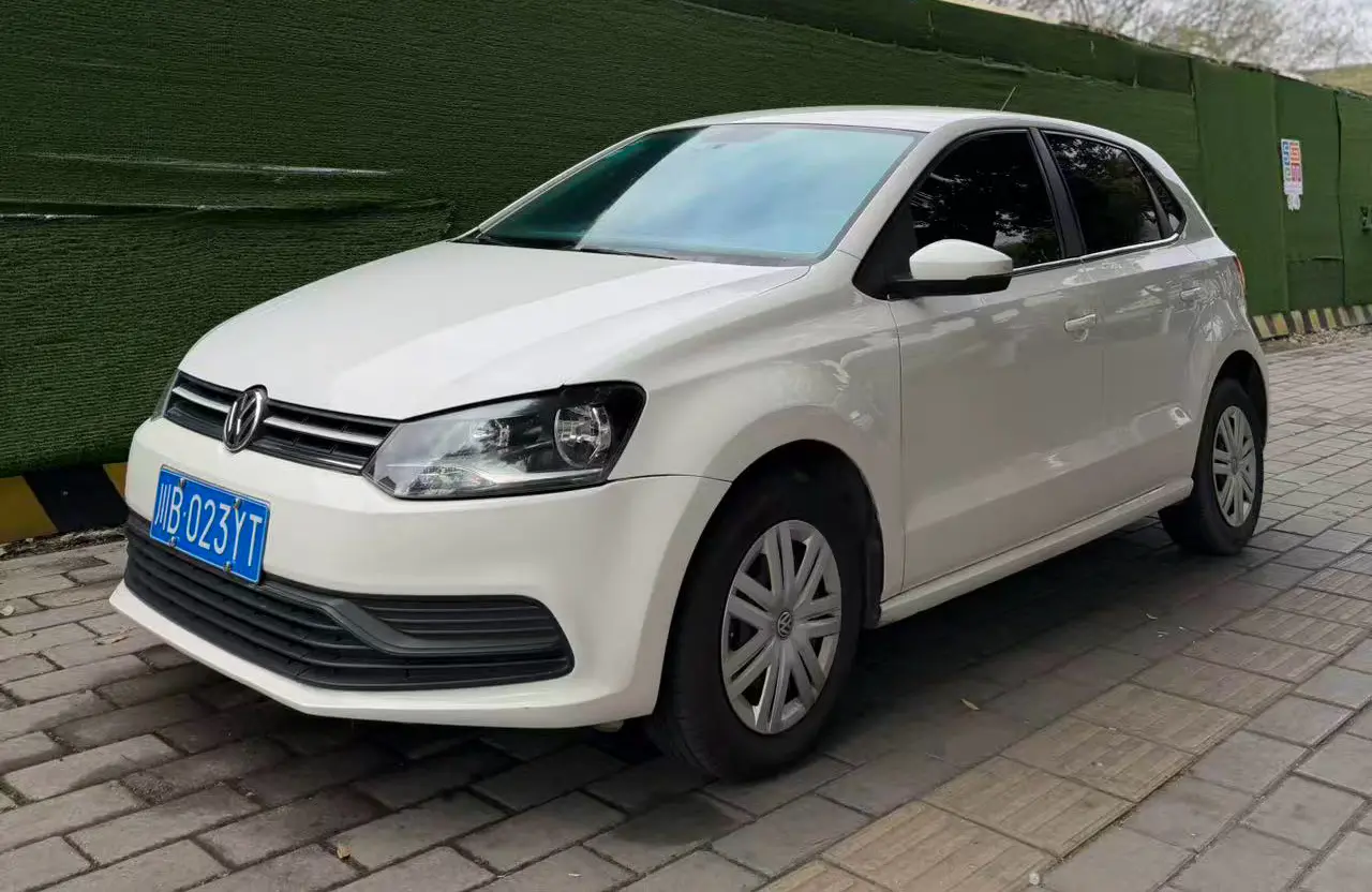 Volkswagen Polo  из Китая