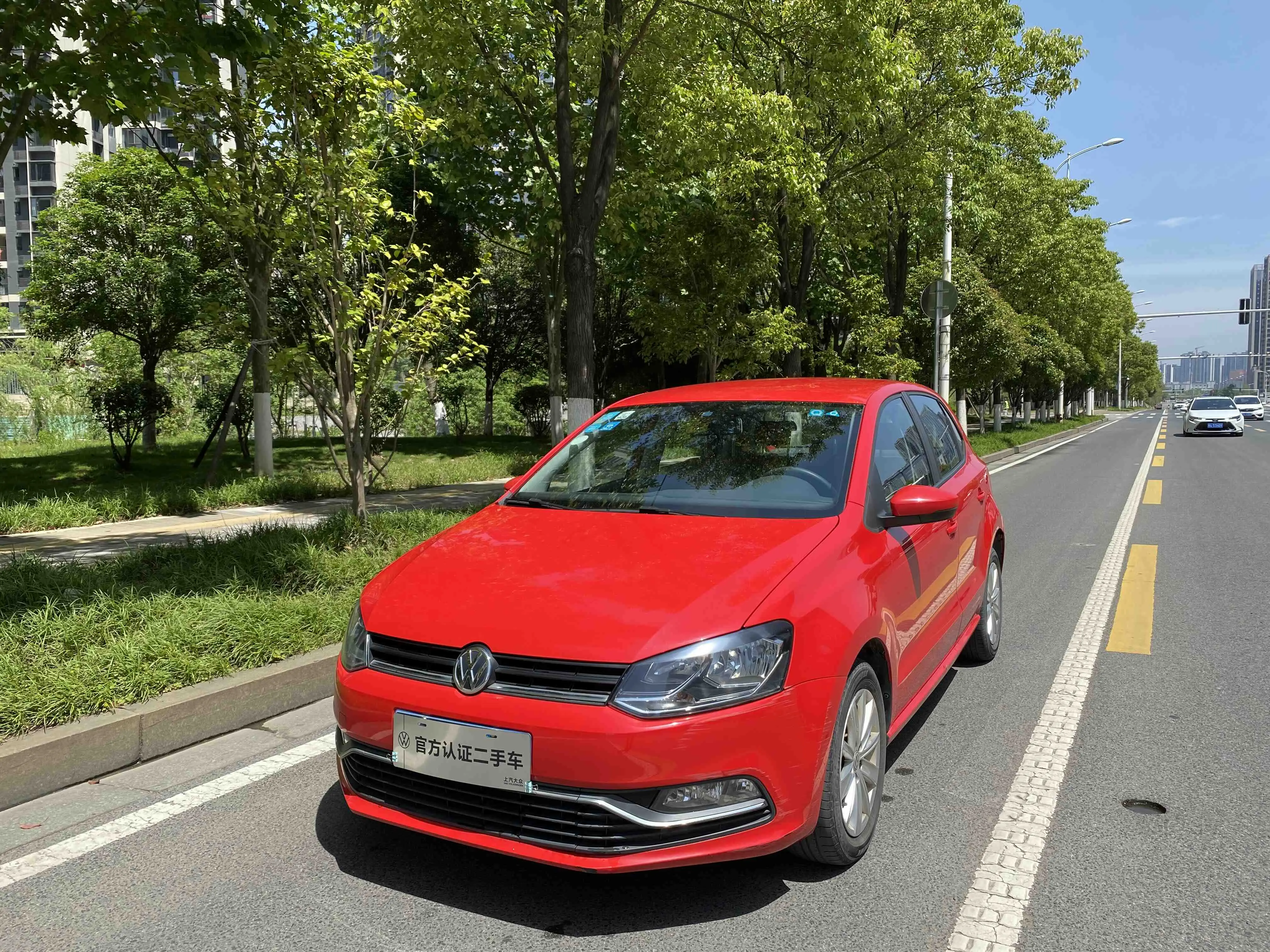 Volkswagen Polo  из Китая