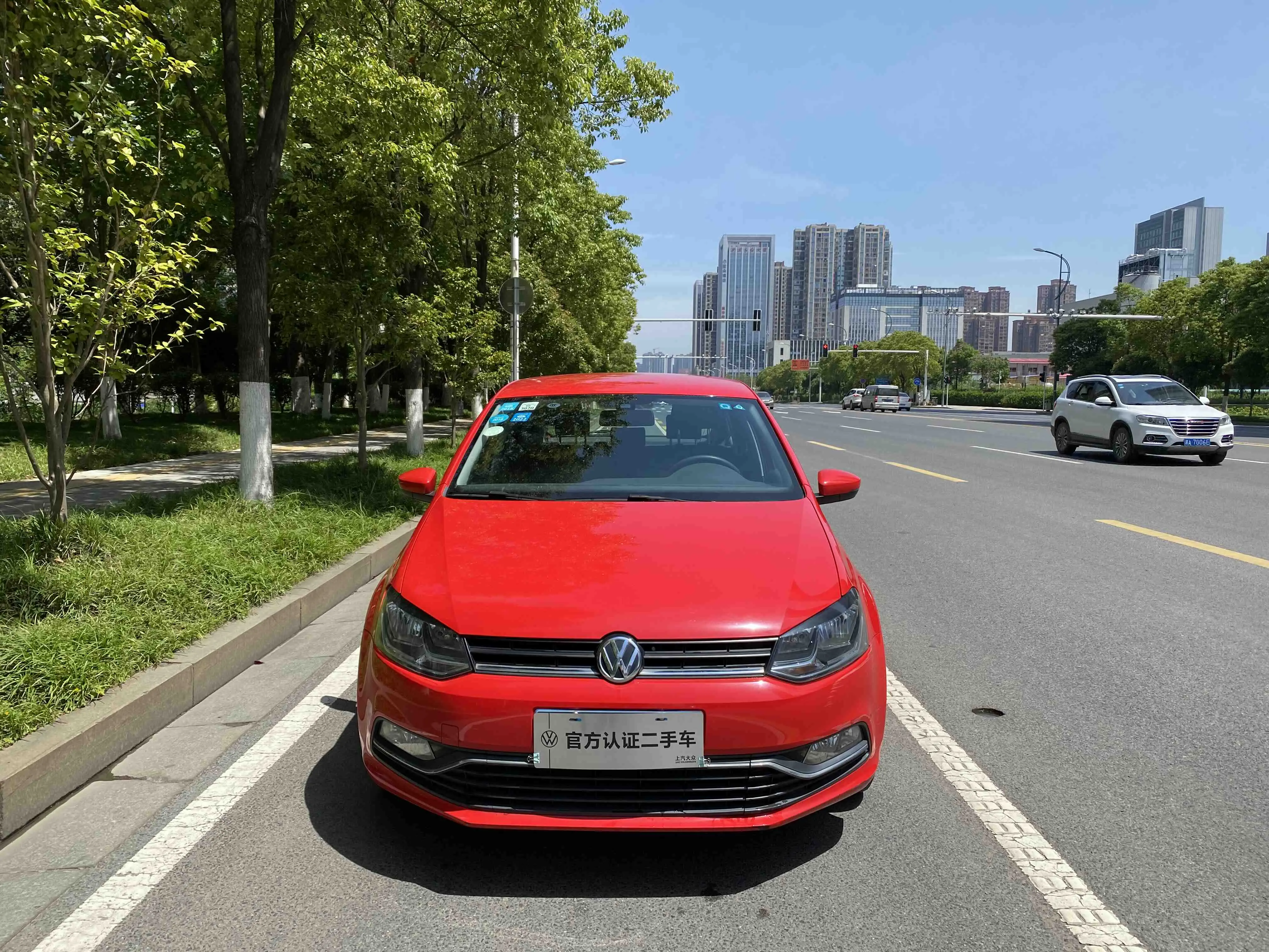 Volkswagen Polo  из Китая