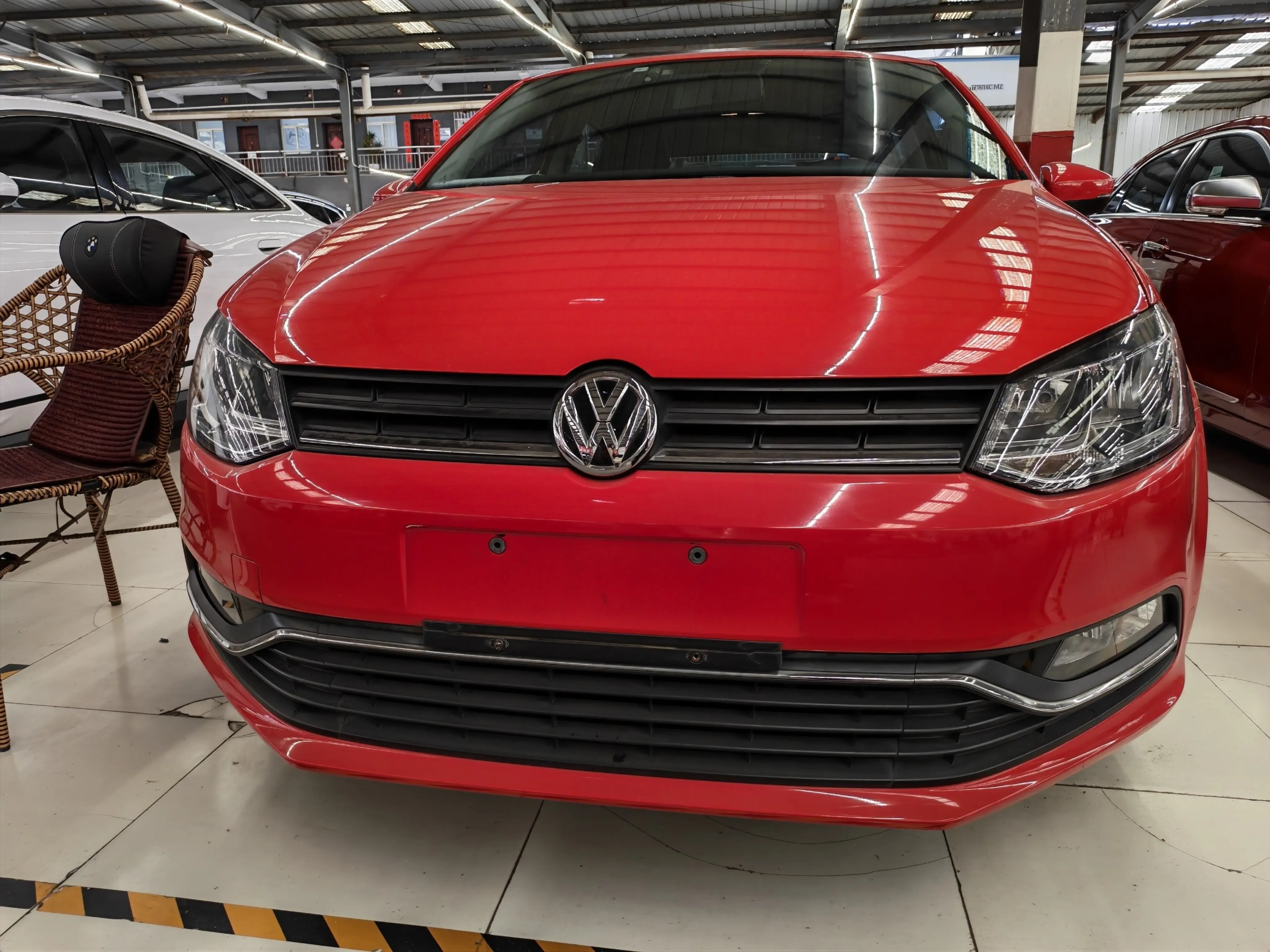 Volkswagen Polo  из Китая