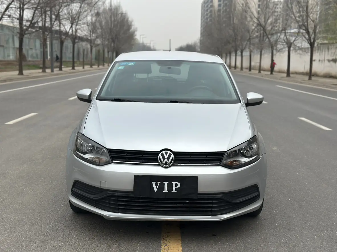 Volkswagen Polo  из Китая