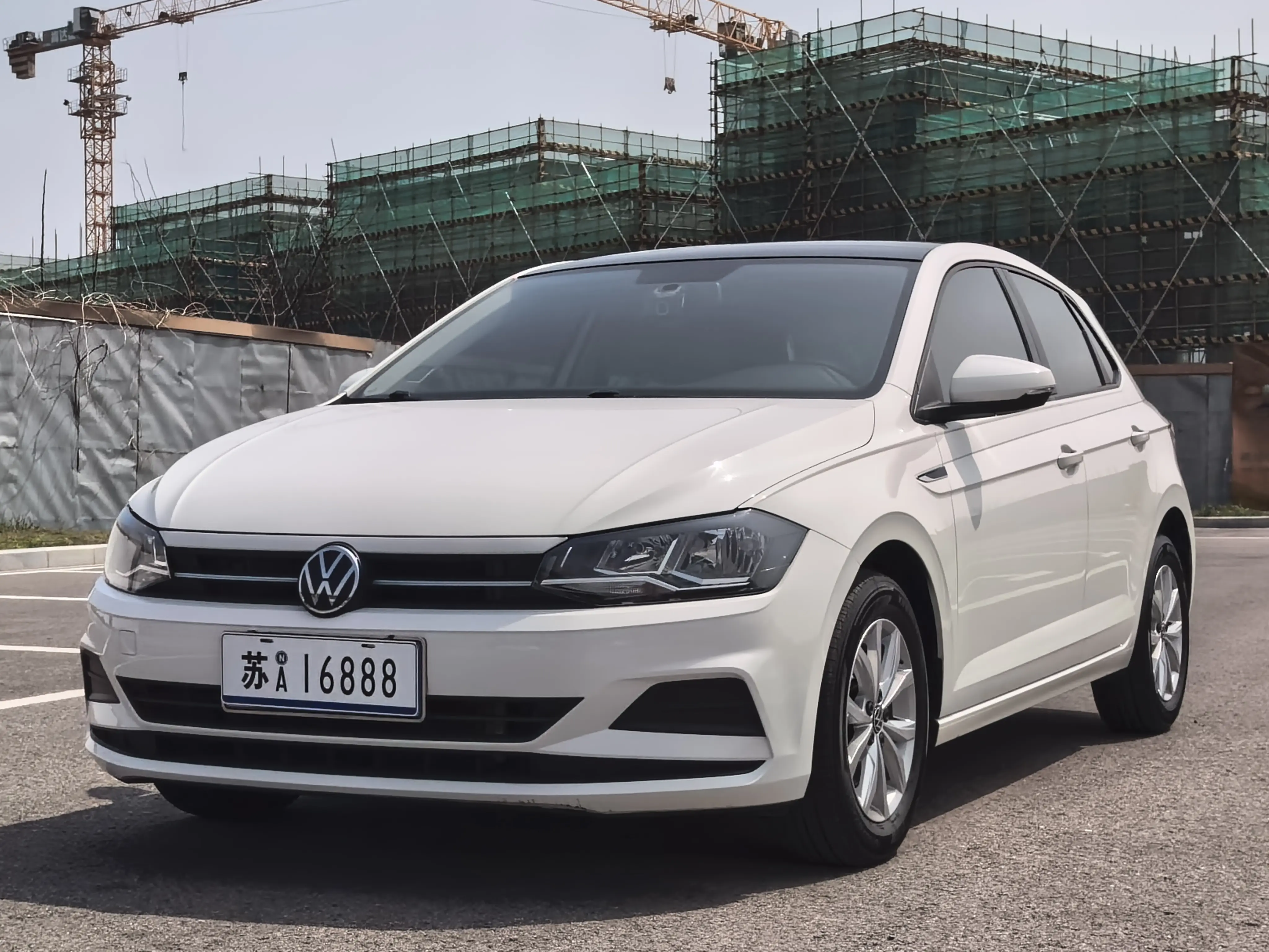 Volkswagen Polo  из Китая