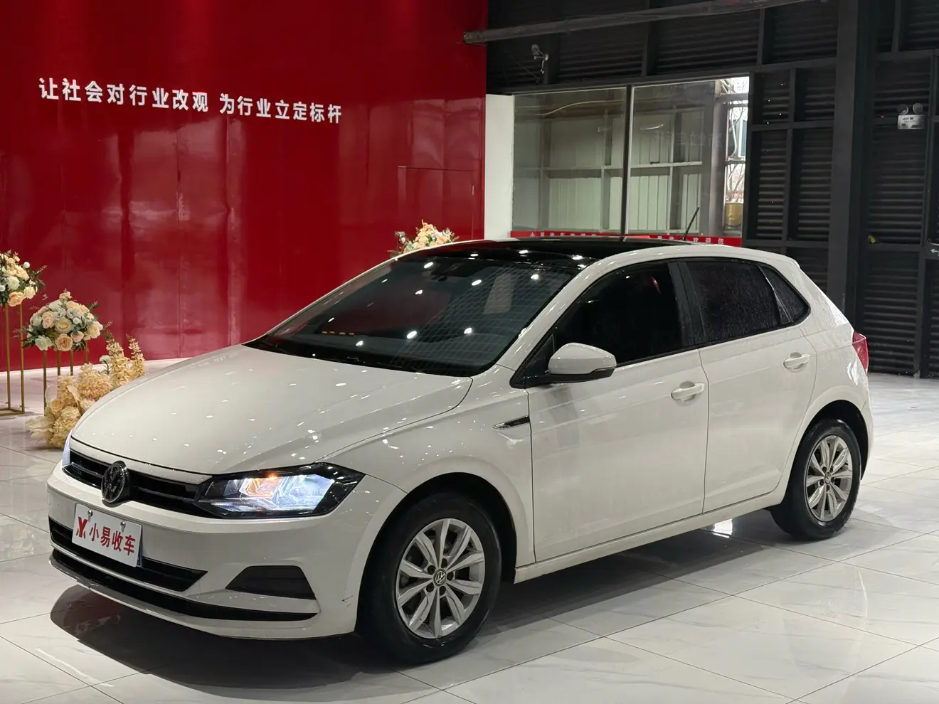 Volkswagen Polo  из Китая