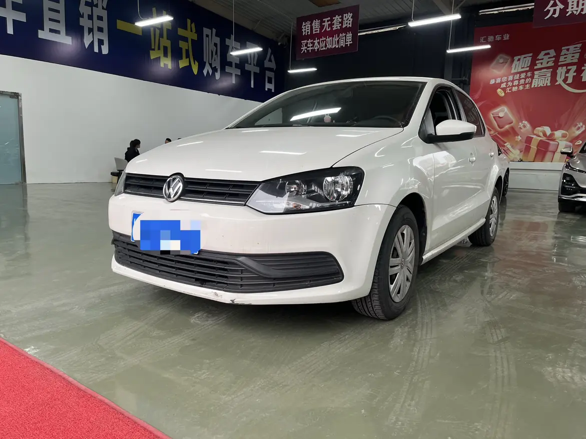 Volkswagen Polo  из Китая