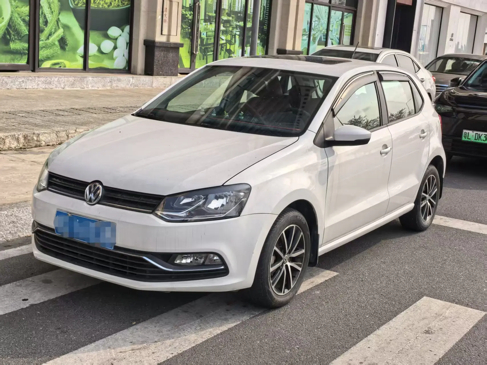 Volkswagen Polo  из Китая