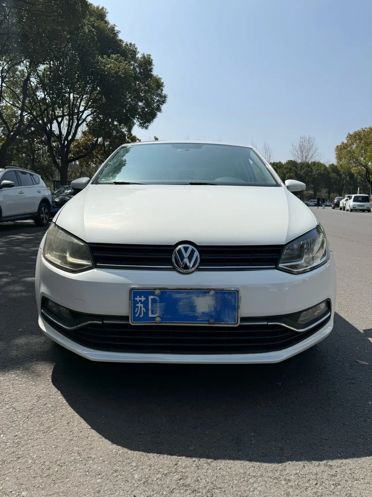 Volkswagen Polo  из Китая