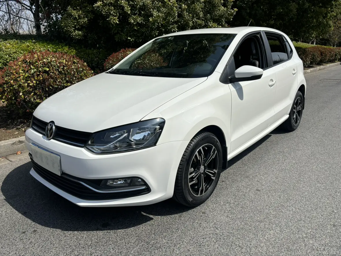 Volkswagen Polo  из Китая