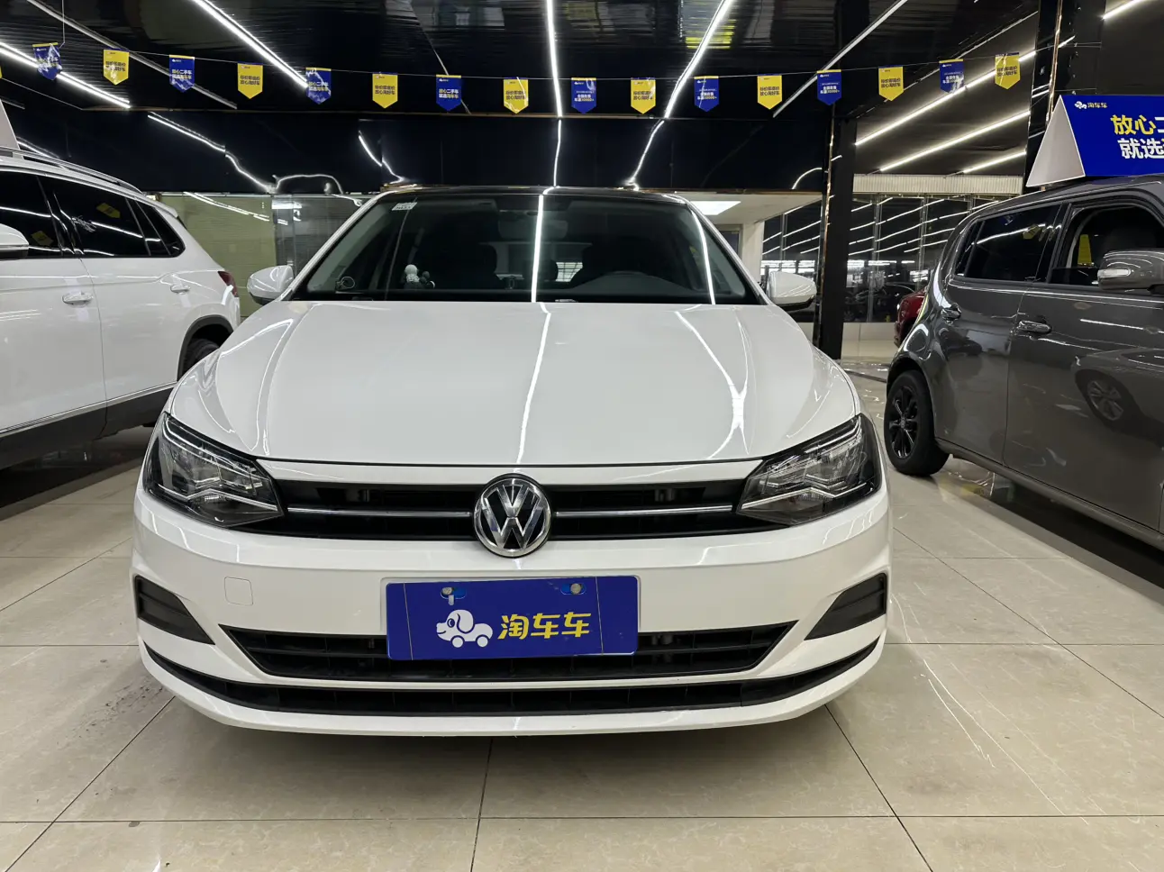Volkswagen Polo  из Китая