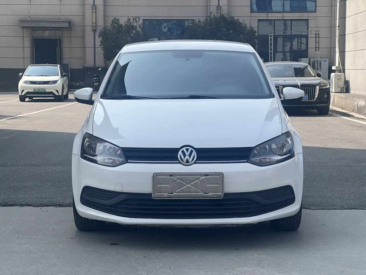 Volkswagen Polo  из Китая
