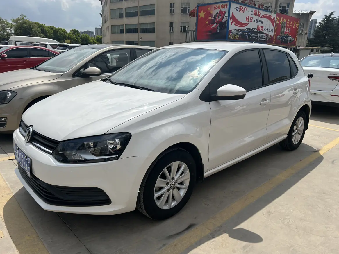 Volkswagen Polo  из Китая