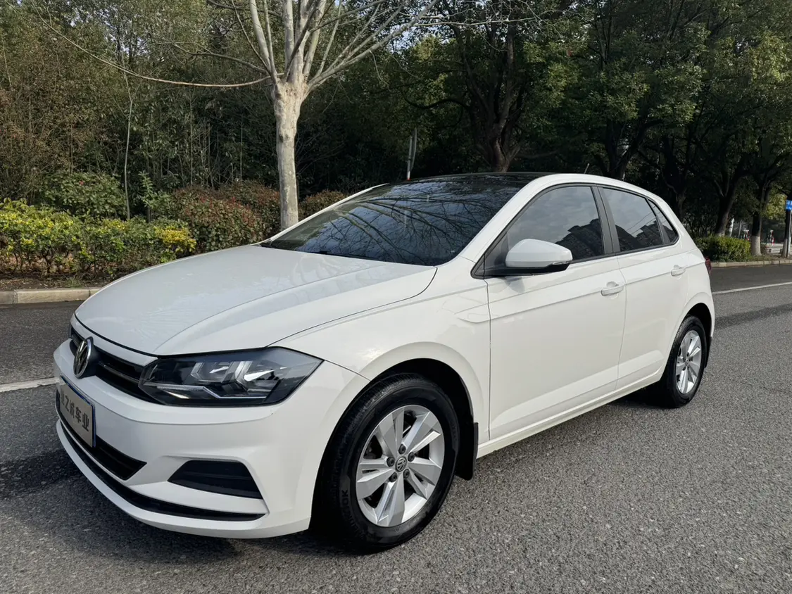 Volkswagen Polo  из Китая