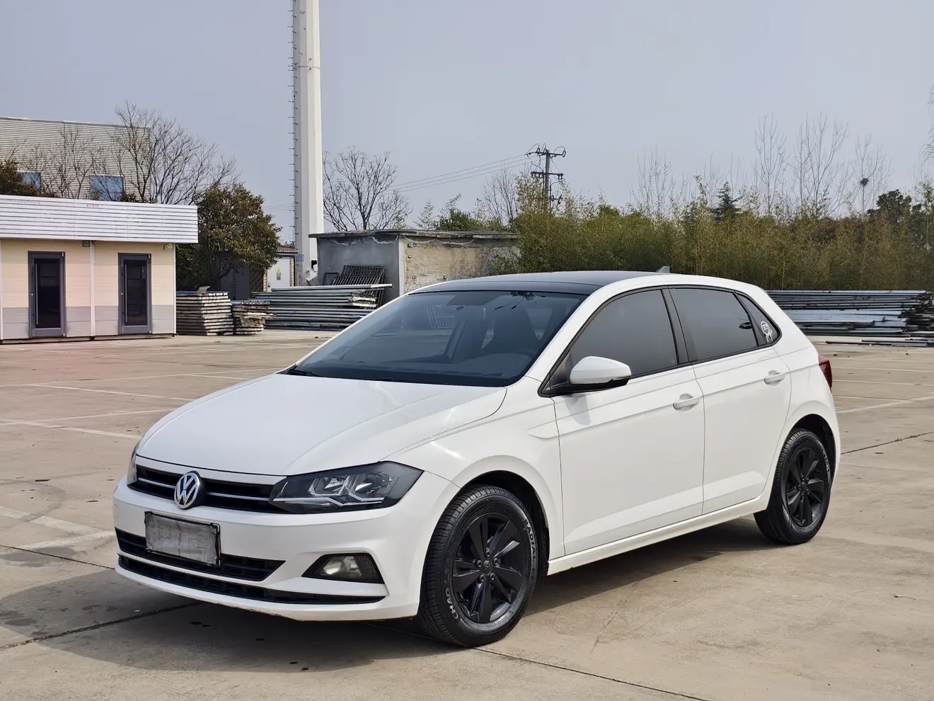 Volkswagen Polo  из Китая