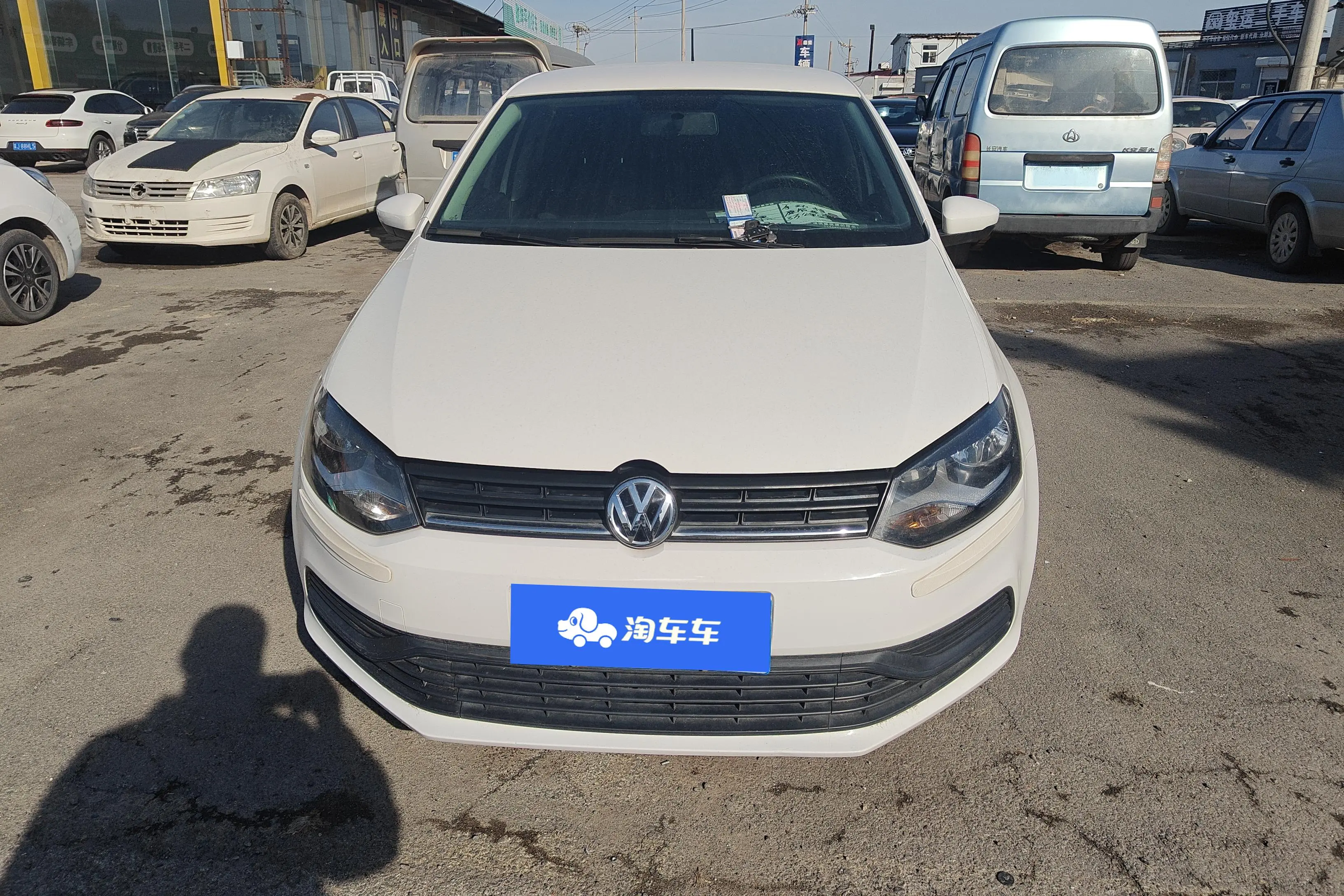 Volkswagen Polo  из Китая