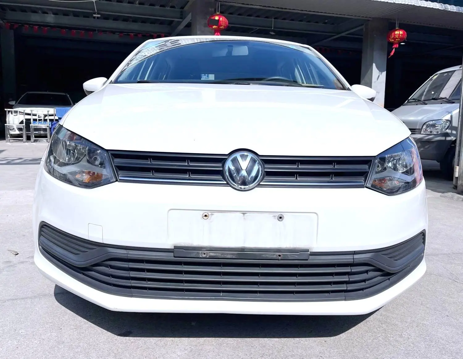 Volkswagen Polo  из Китая