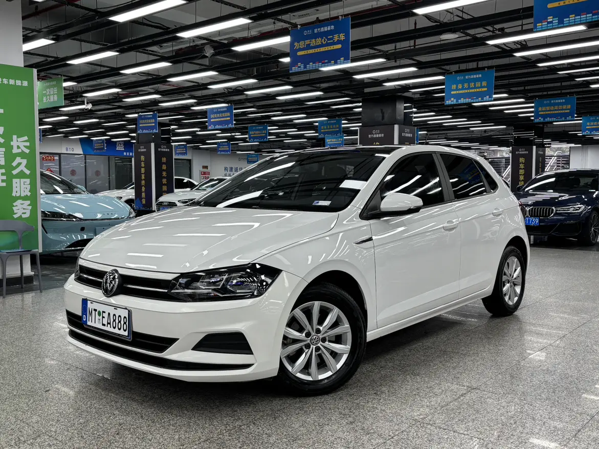 Volkswagen Polo  из Китая