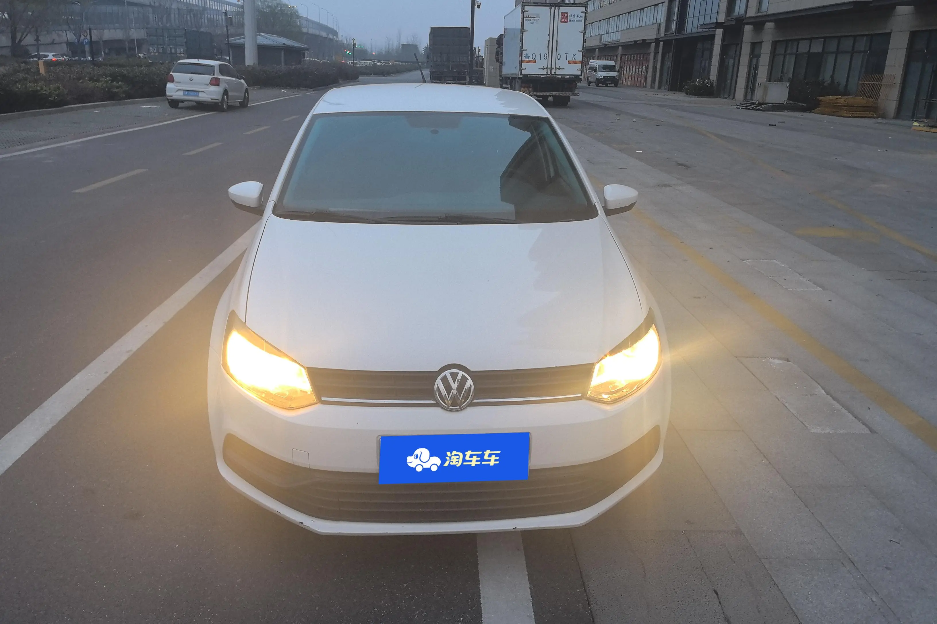 Volkswagen Polo  из Китая