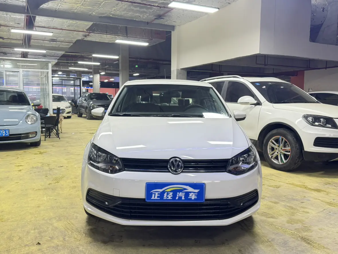 Volkswagen Polo  из Китая