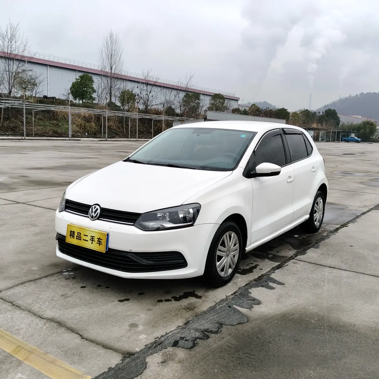 Volkswagen Polo  из Китая
