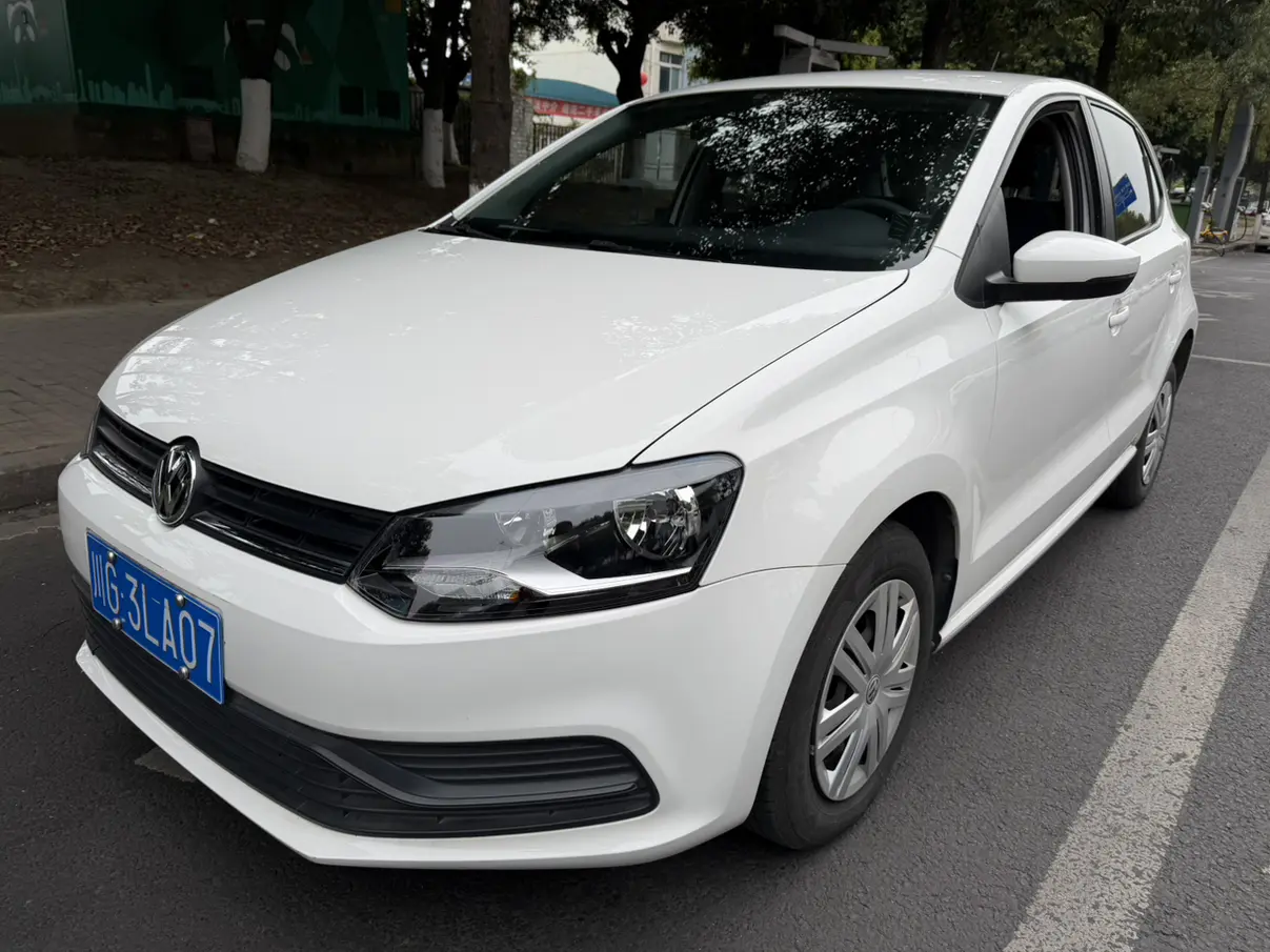 Volkswagen Polo  из Китая
