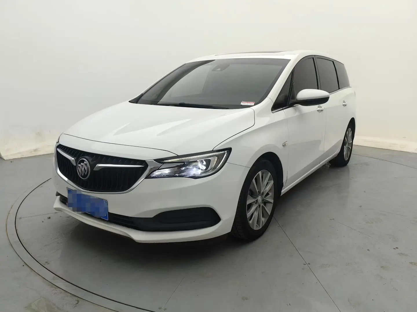 Buick GL6