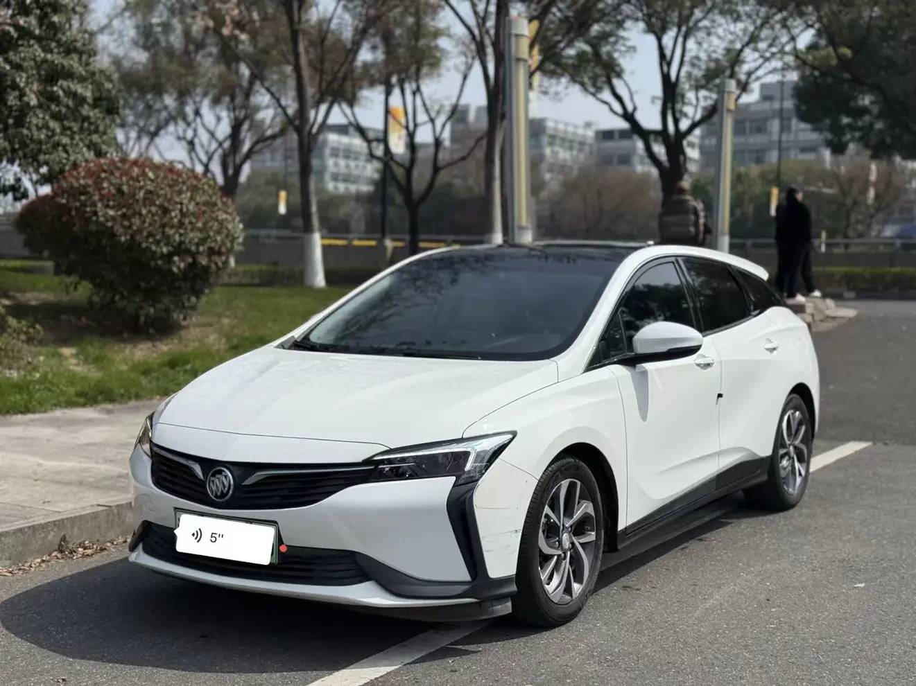 Buick Weilan 6 PHEV  из Китая