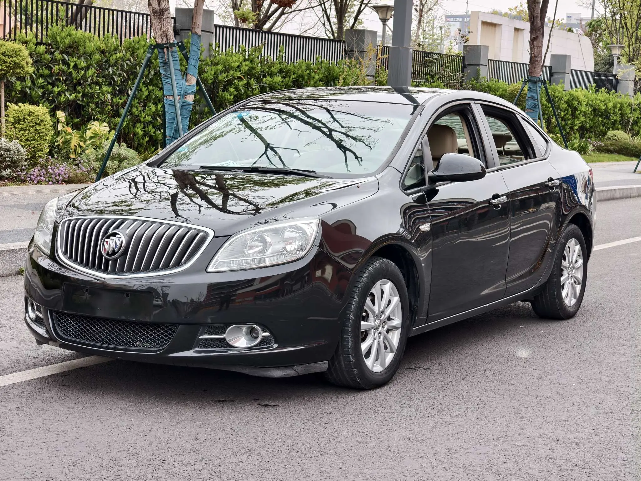 Buick Yinglang
