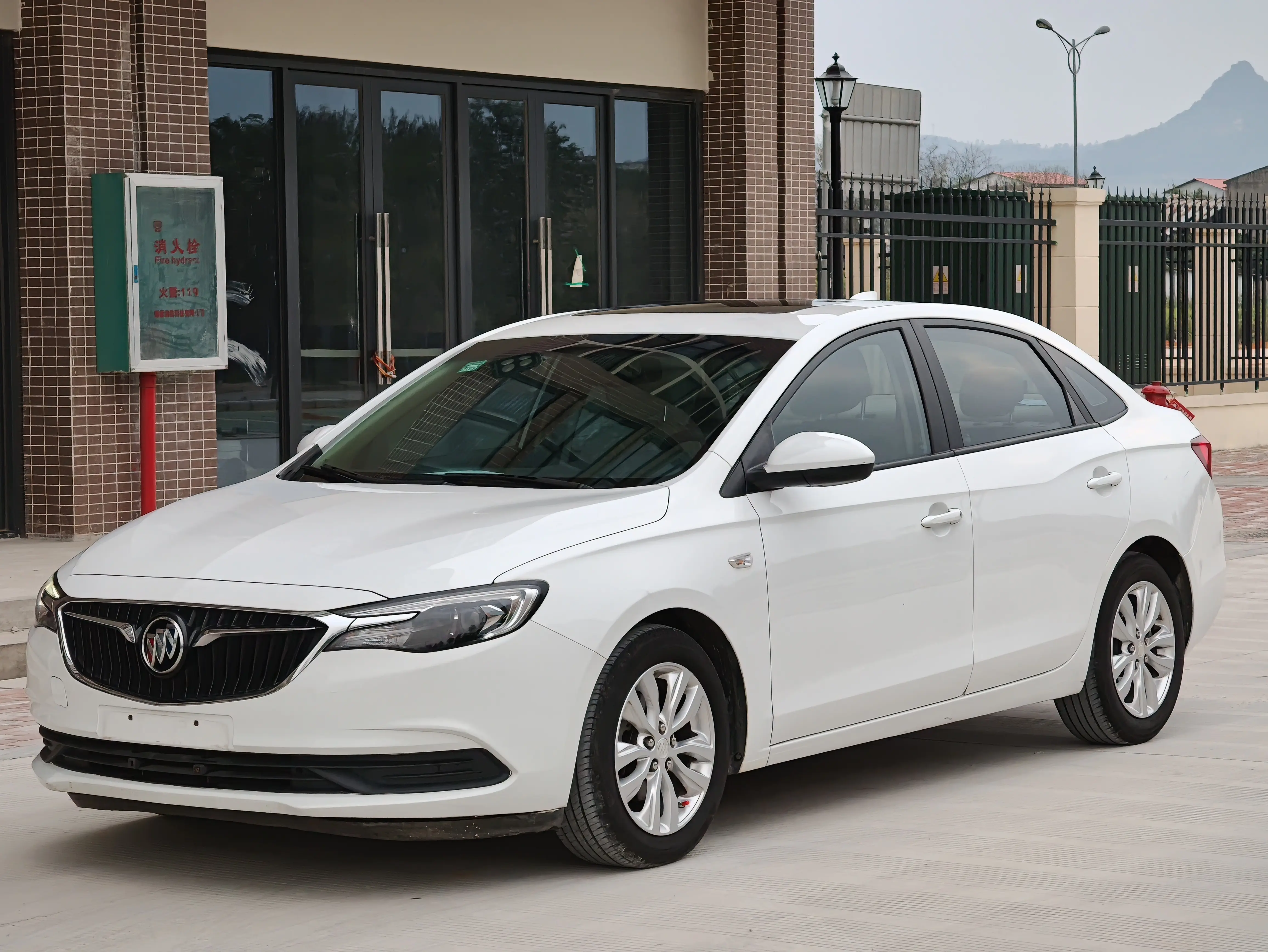 Buick Yinglang