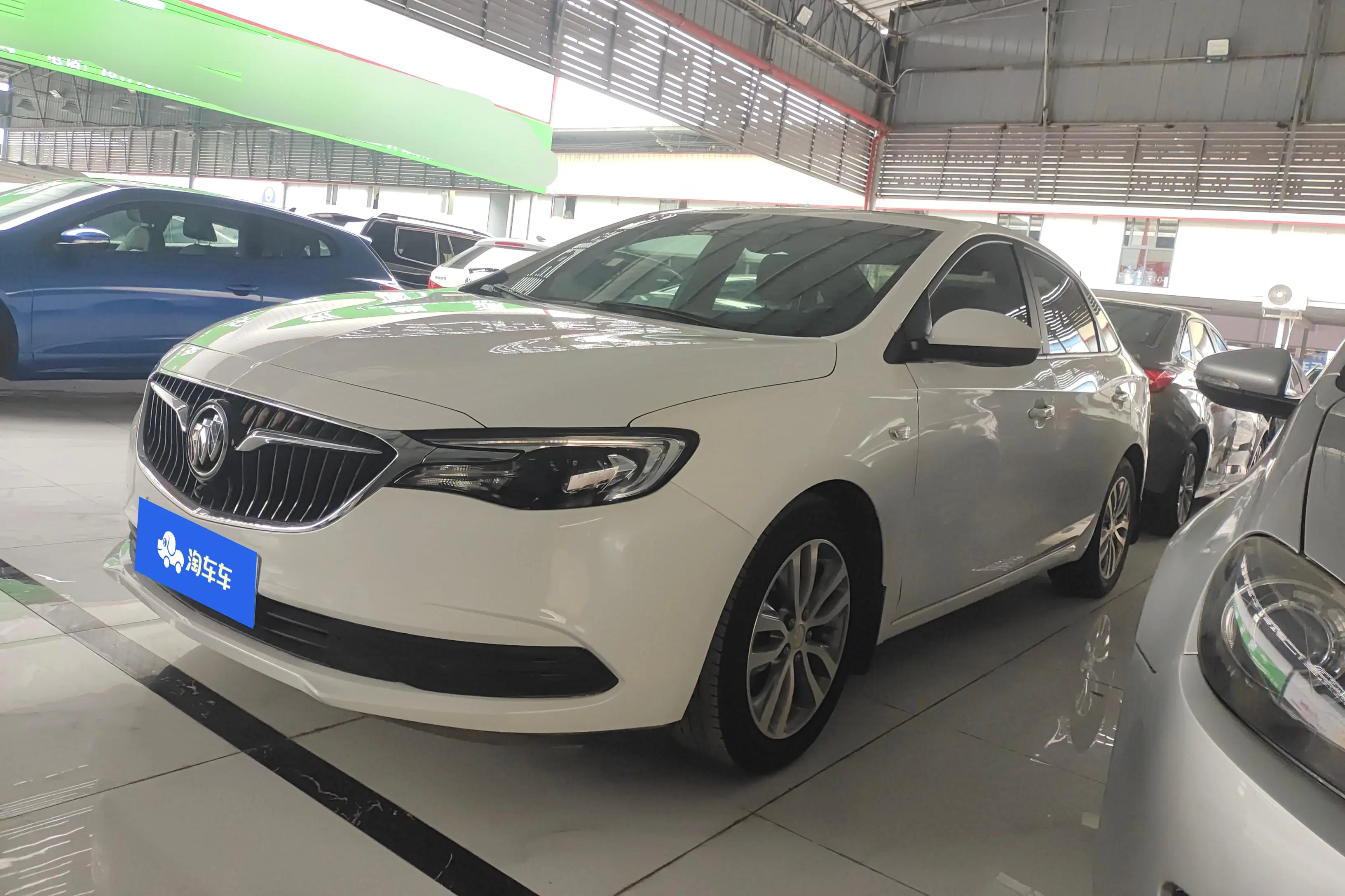 Buick Yinglang