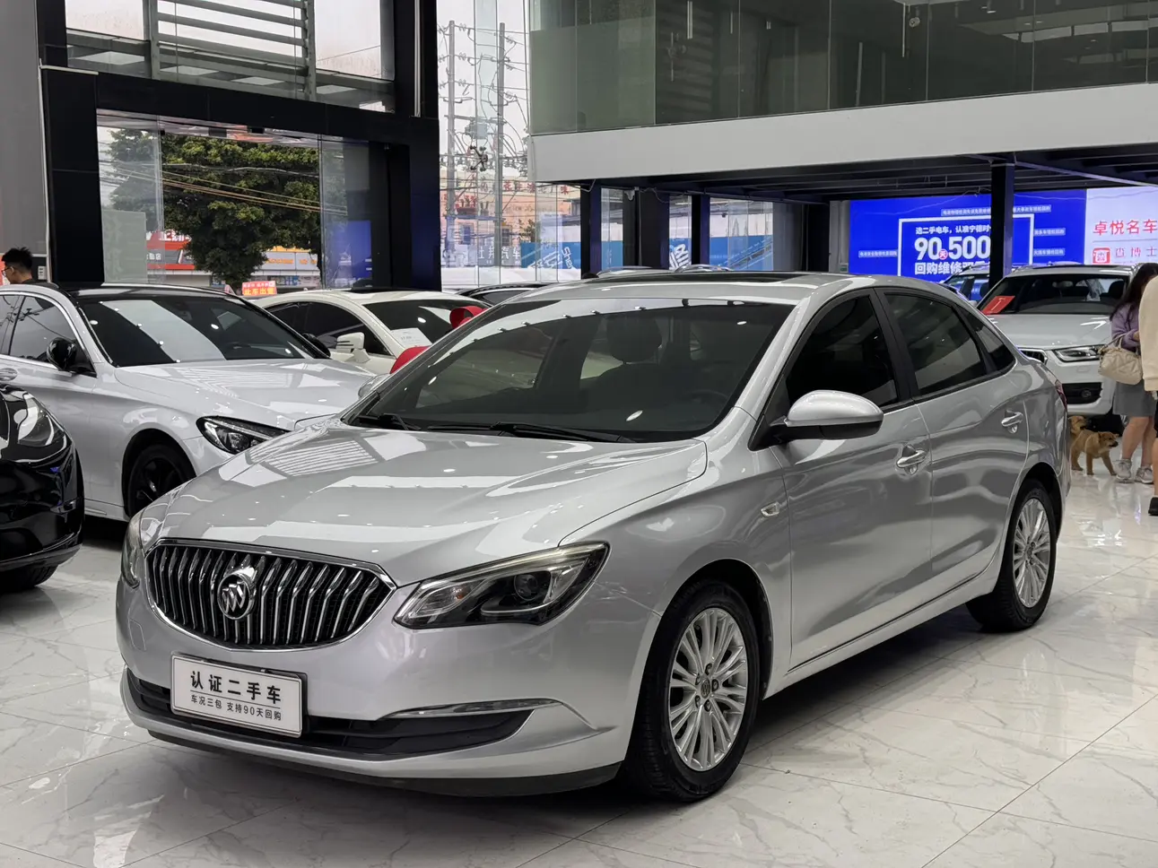Buick Yinglang