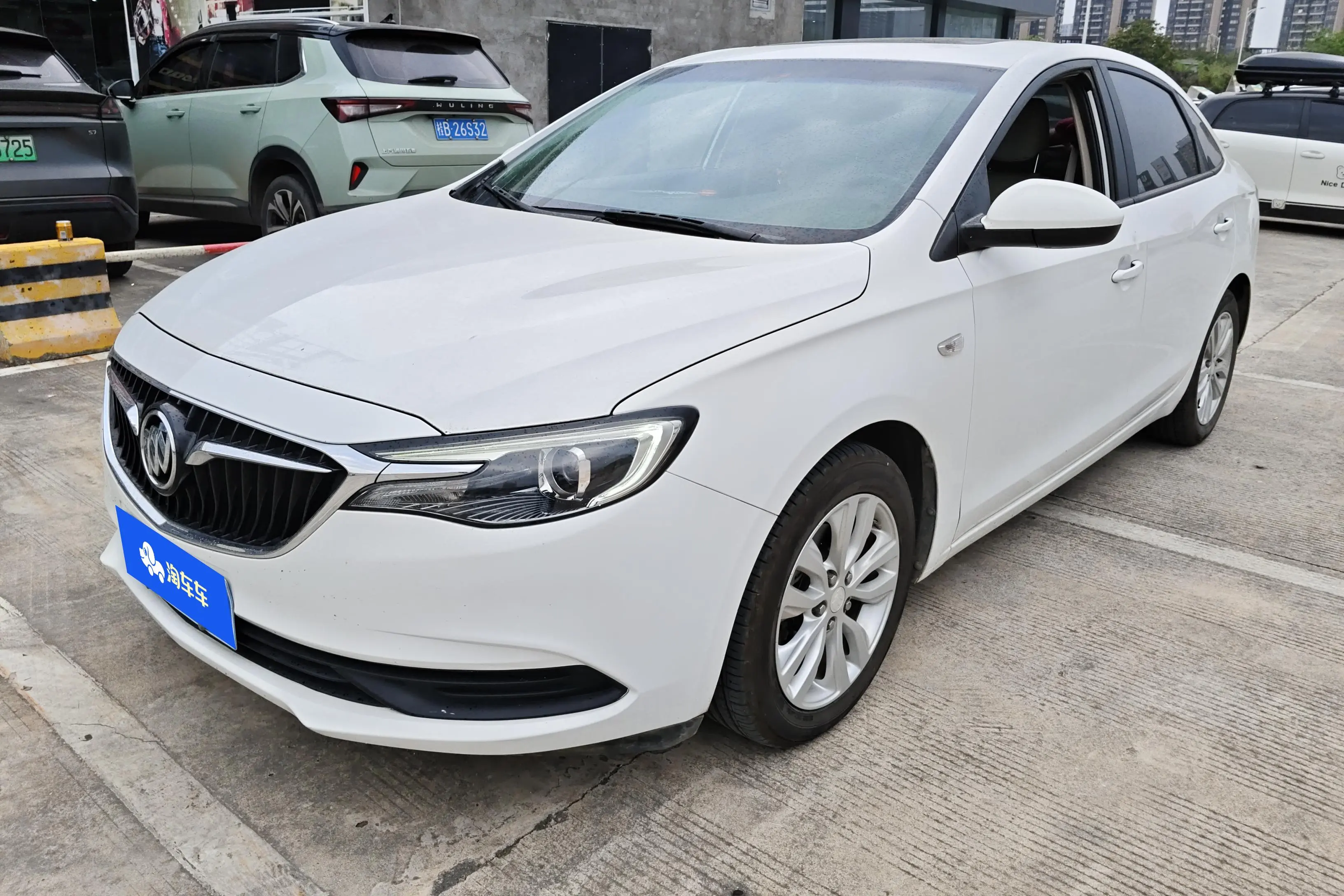 Buick Yinglang