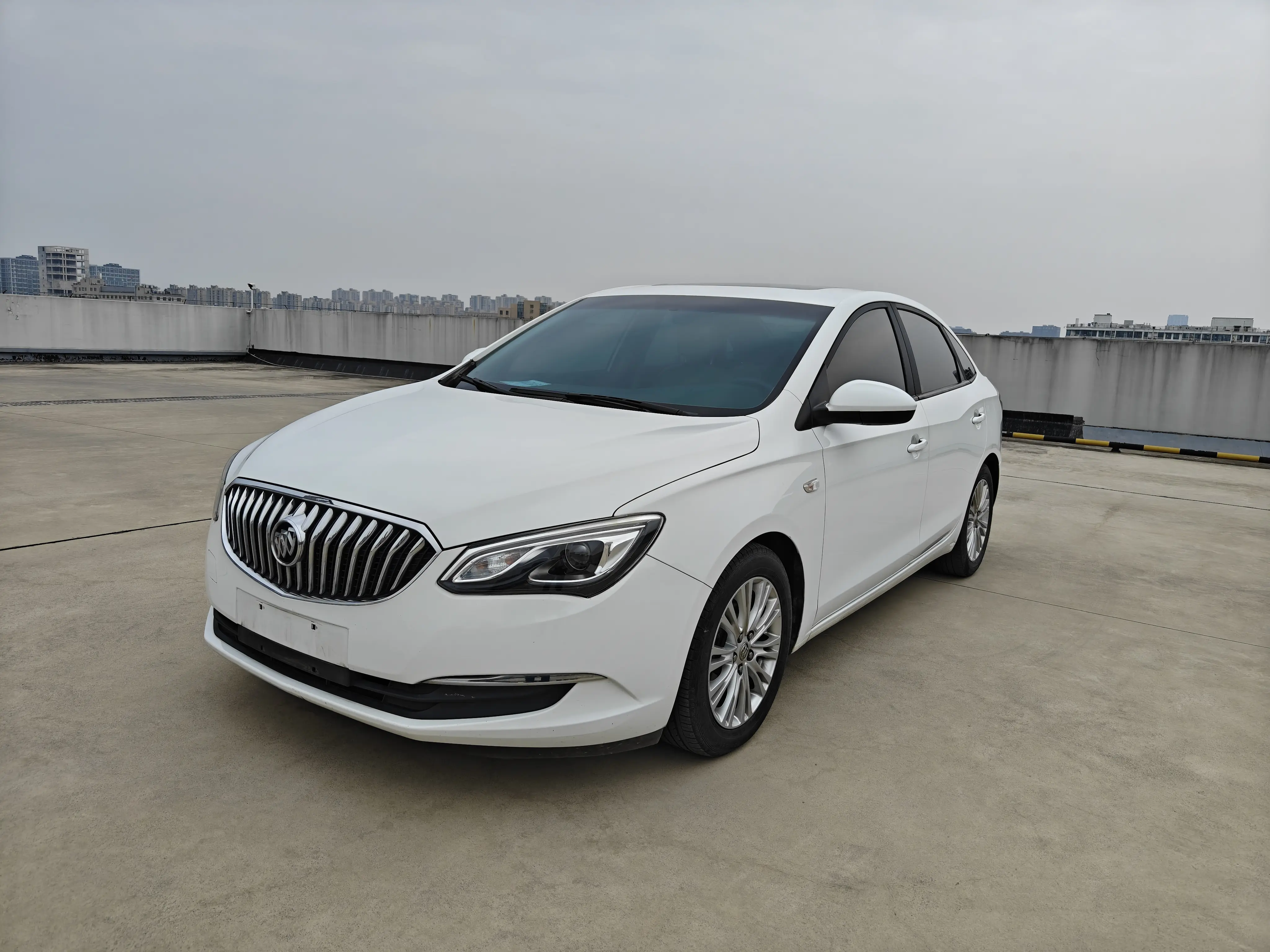 Buick Yinglang