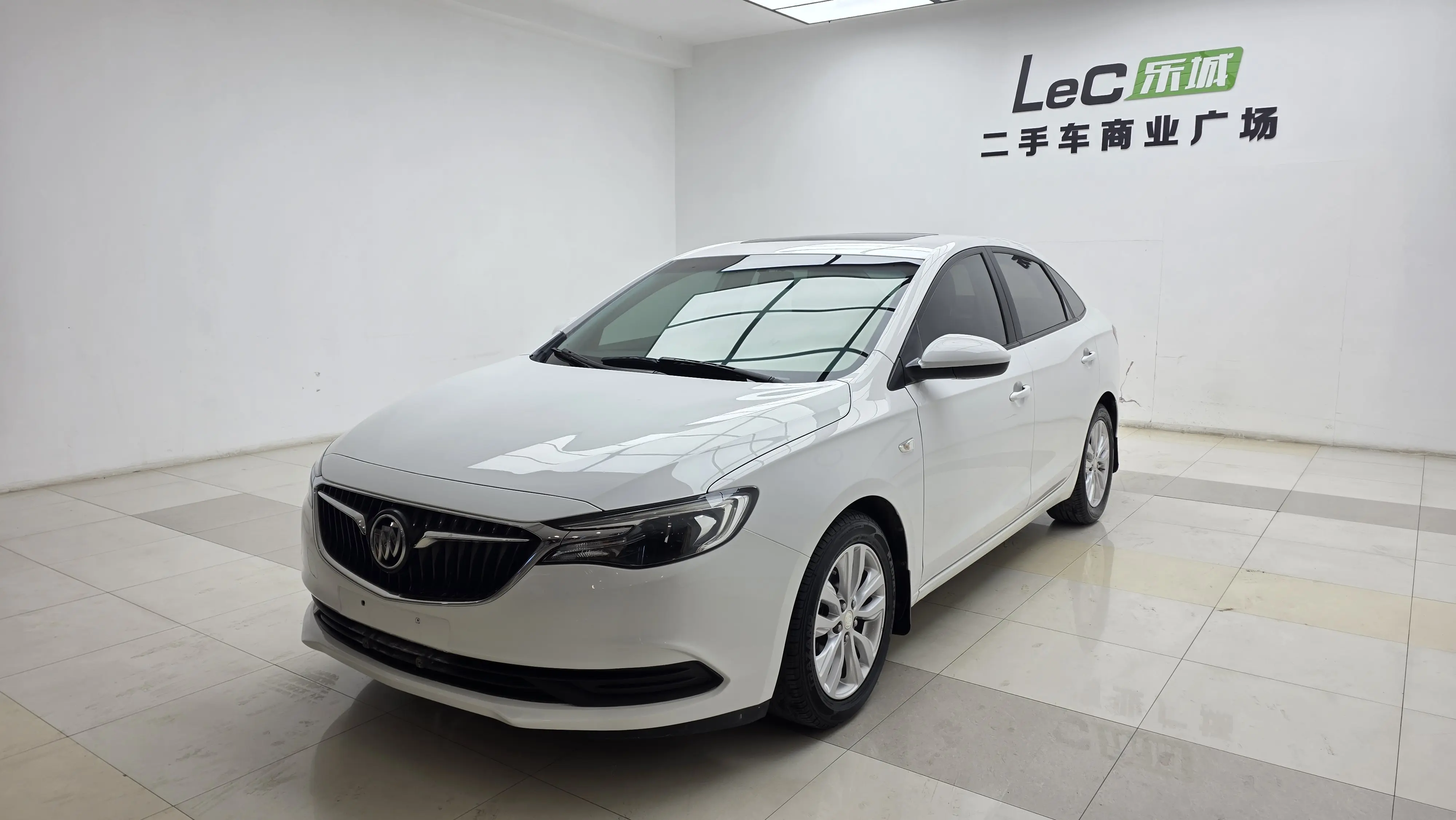 Buick Yinglang