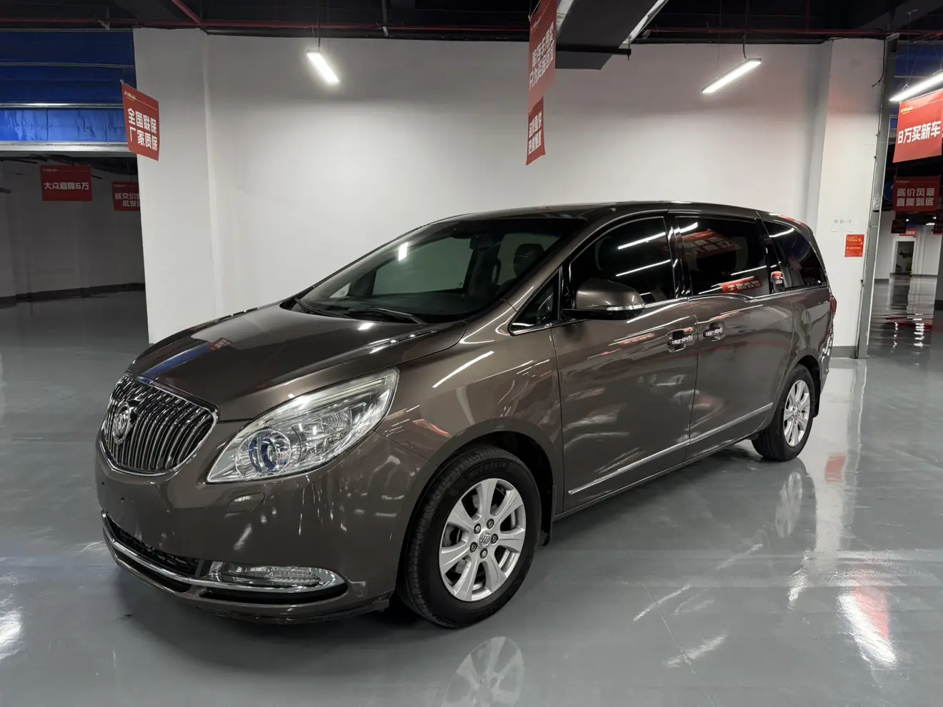 Buick GL8
