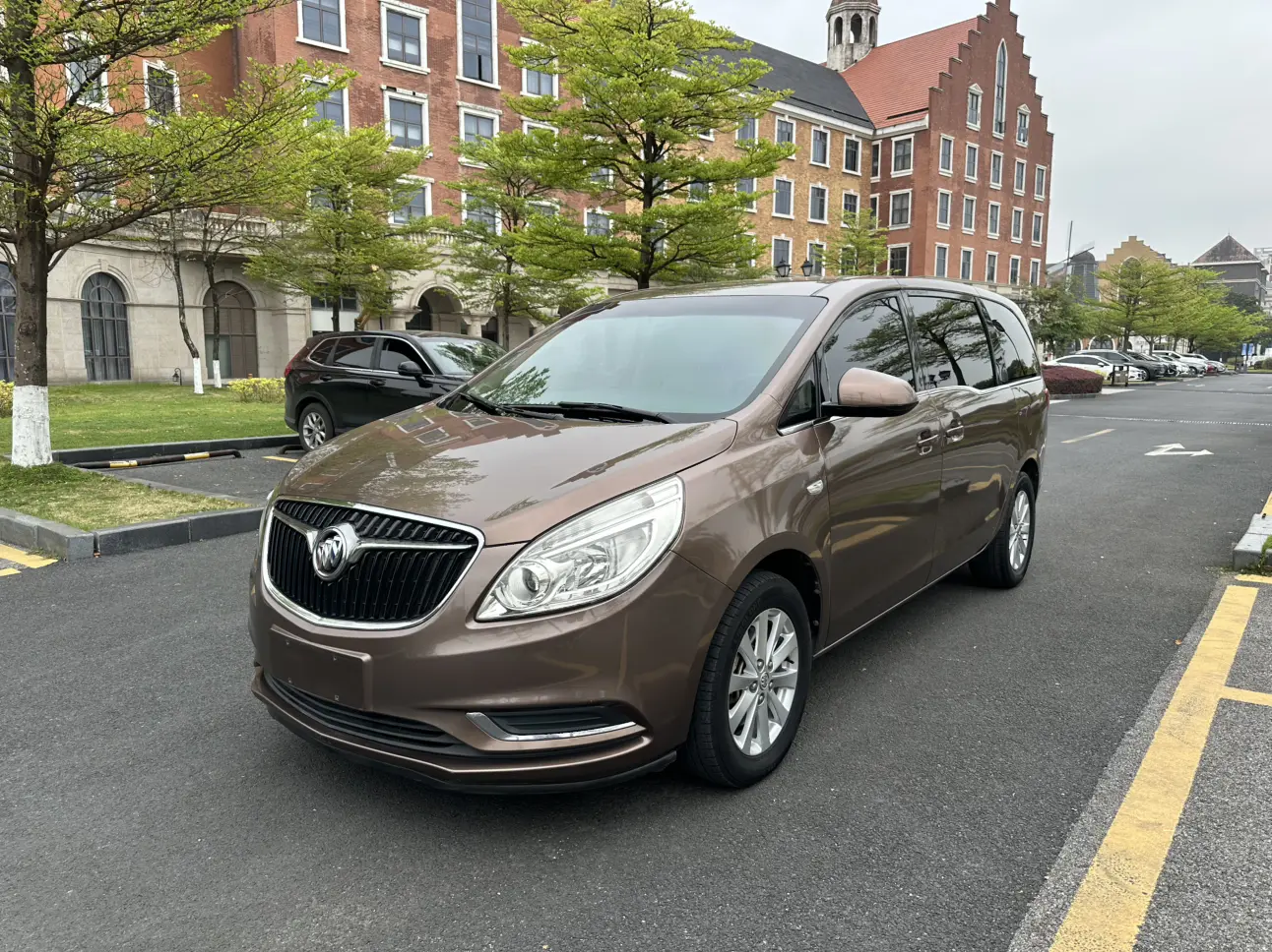Buick GL8