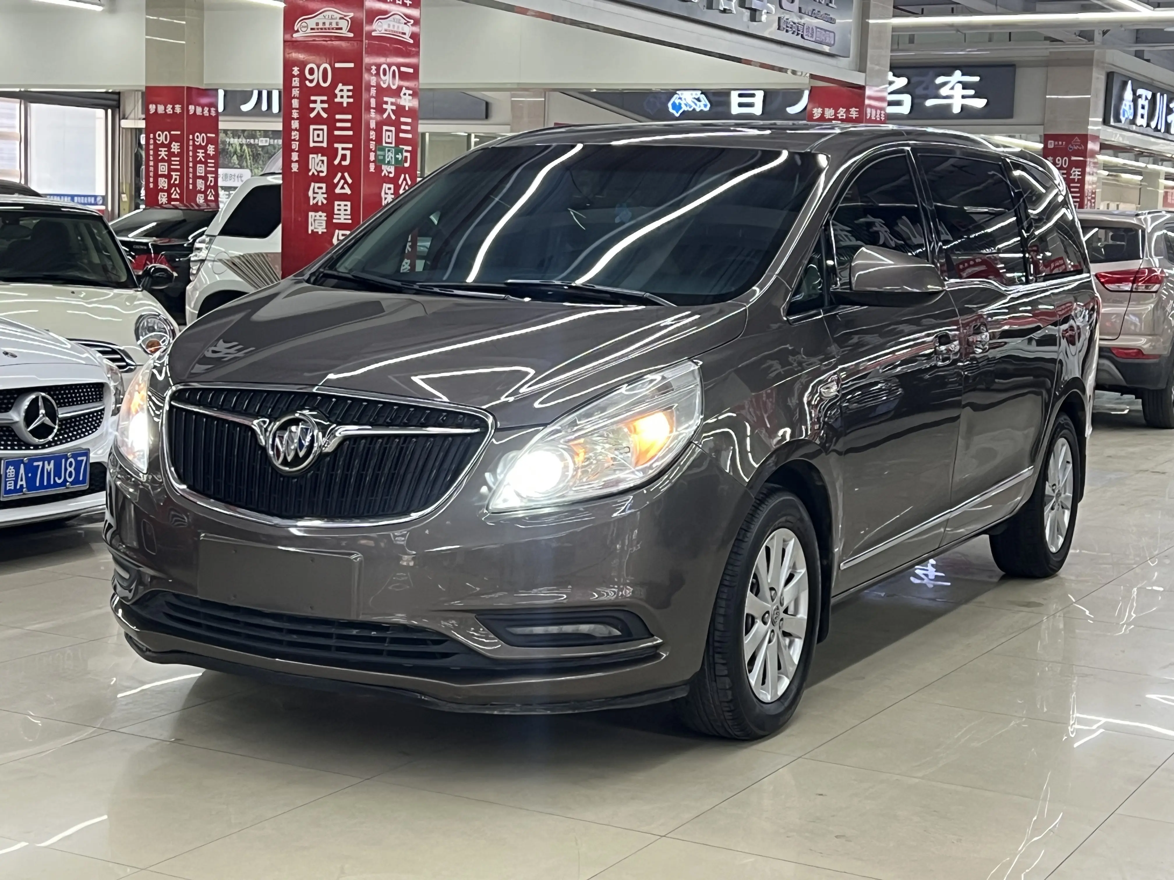 Buick GL8