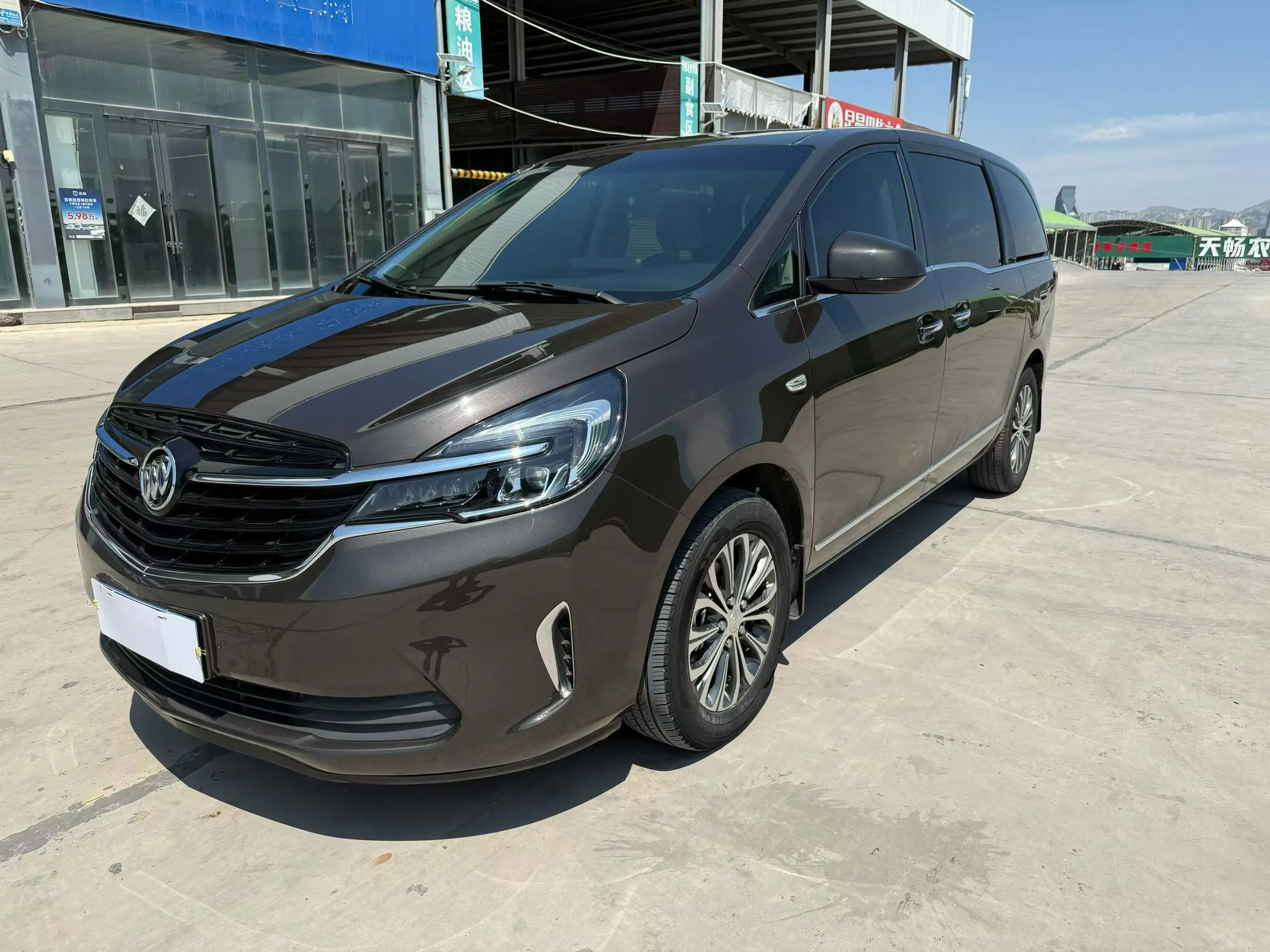 Buick GL8