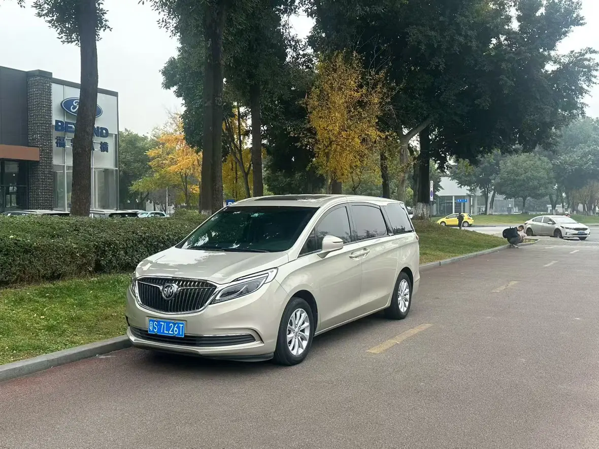Buick GL8
