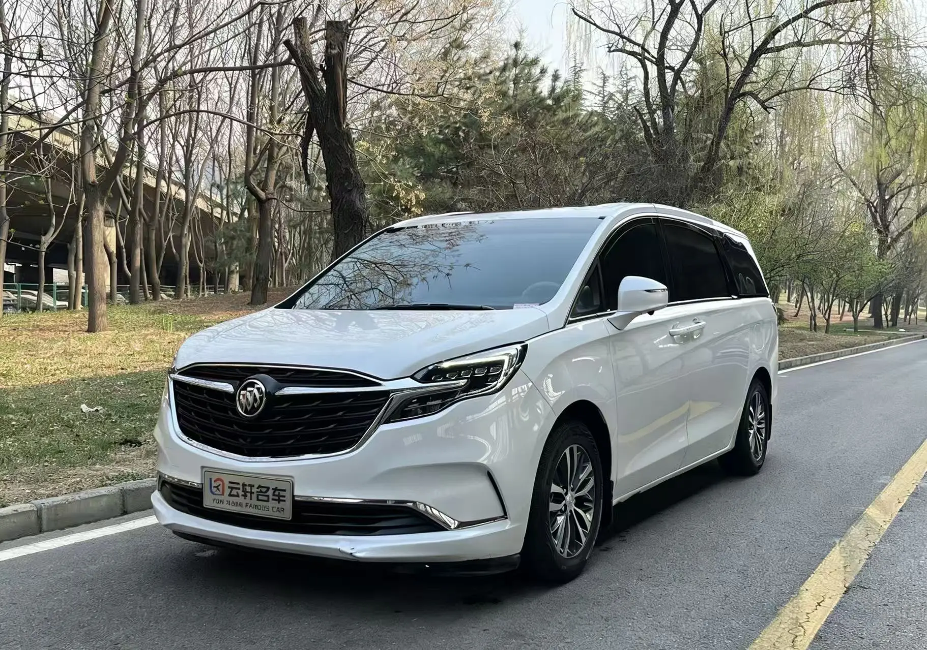 Buick GL8