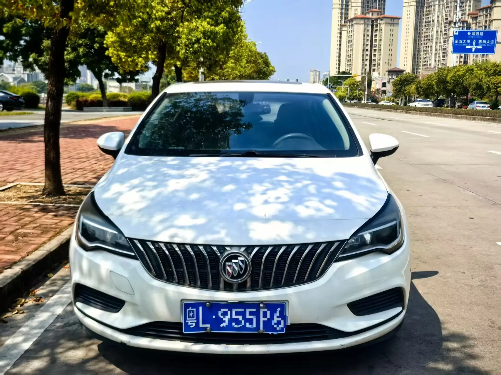 Buick Valeant  из Китая